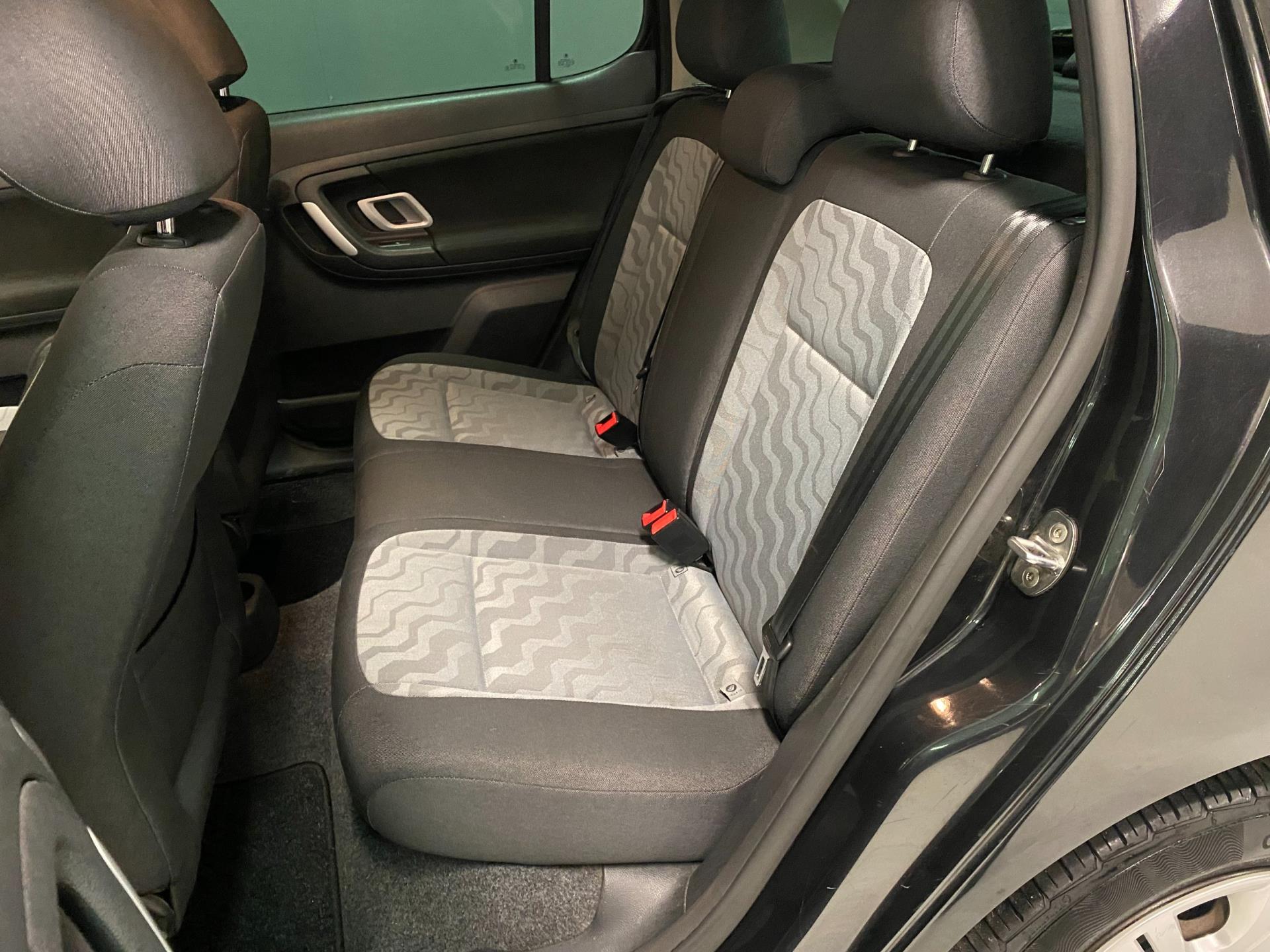 skoda-fabia-image10.jpg