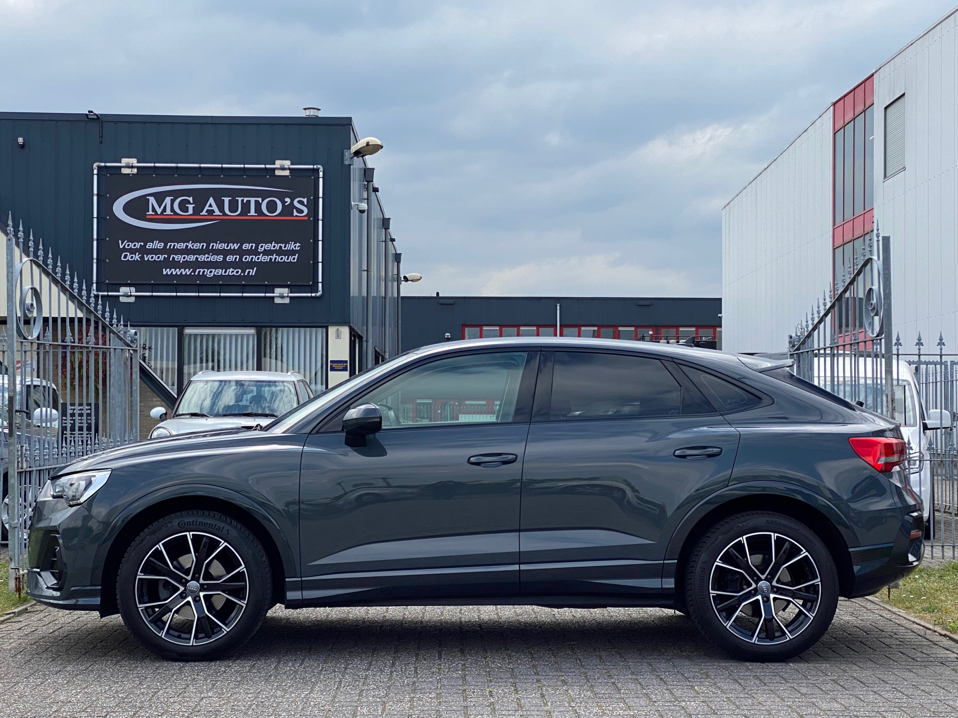 audi-q3-sportback-image2.jpg