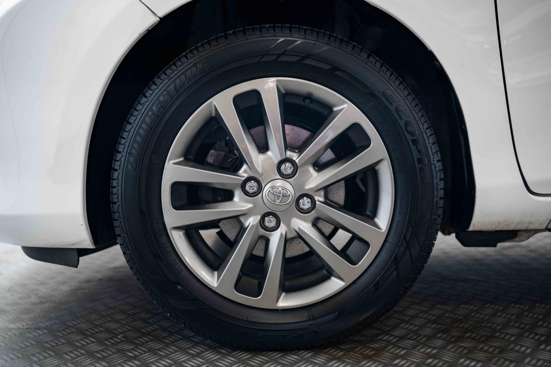 toyota-yaris-image10.jpg