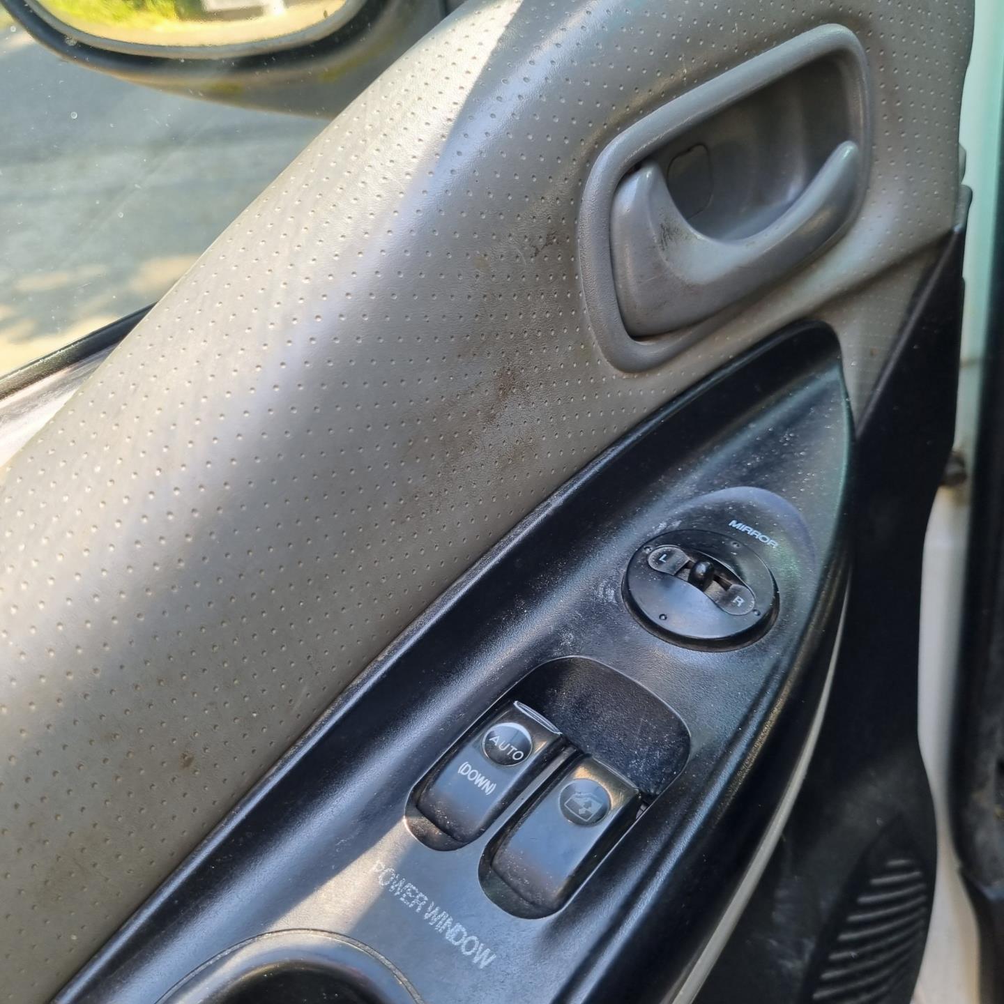 hyundai-h200-image7.jpg
