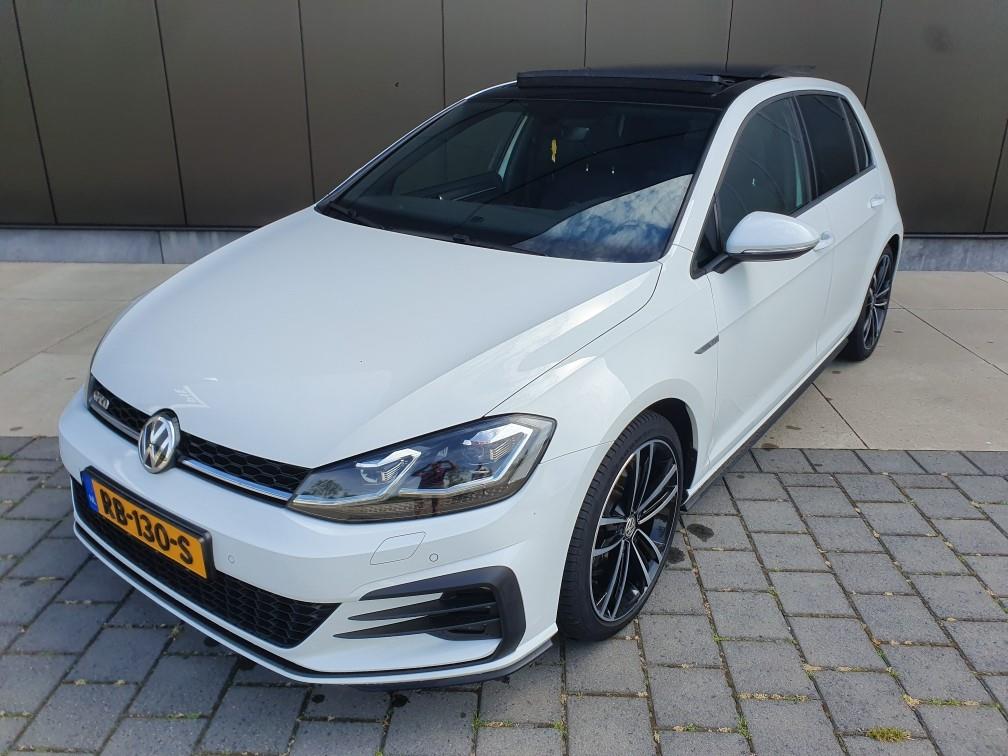 volkswagen-golf-image5.jpg