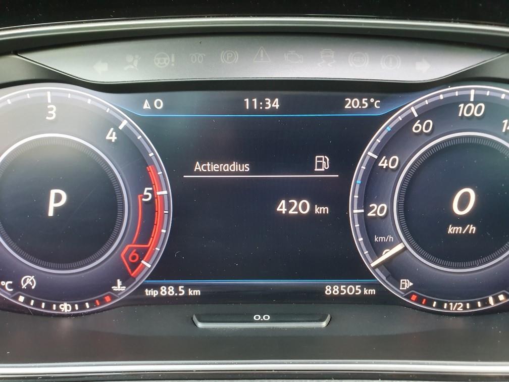 volkswagen-golf-image8.jpg