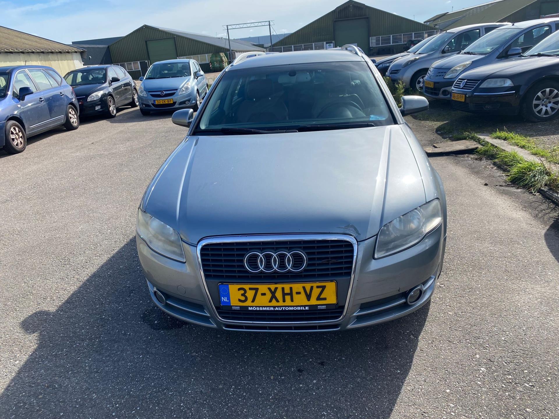 audi-a4-image2.jpg