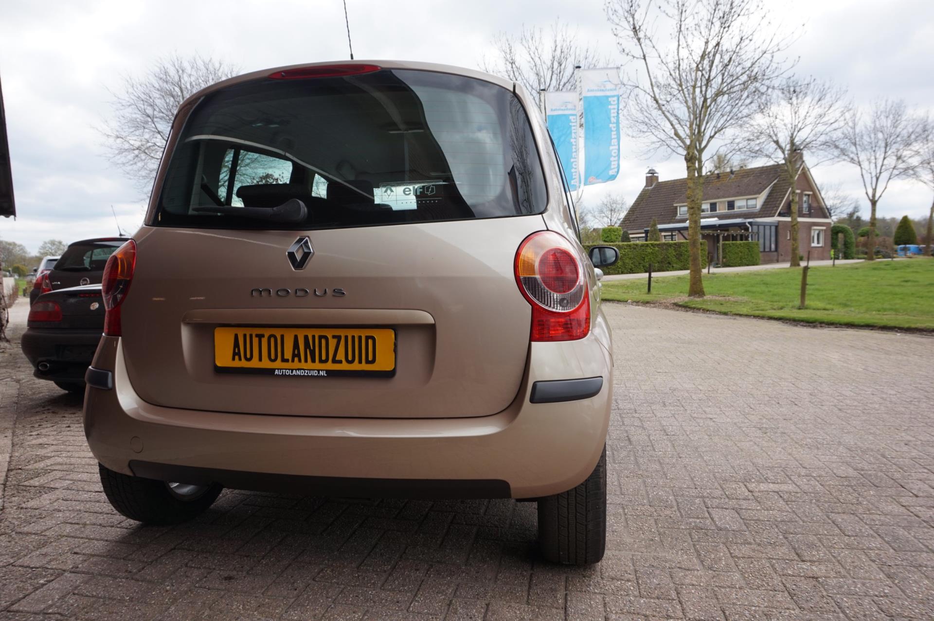 renault-modus-image6.jpg