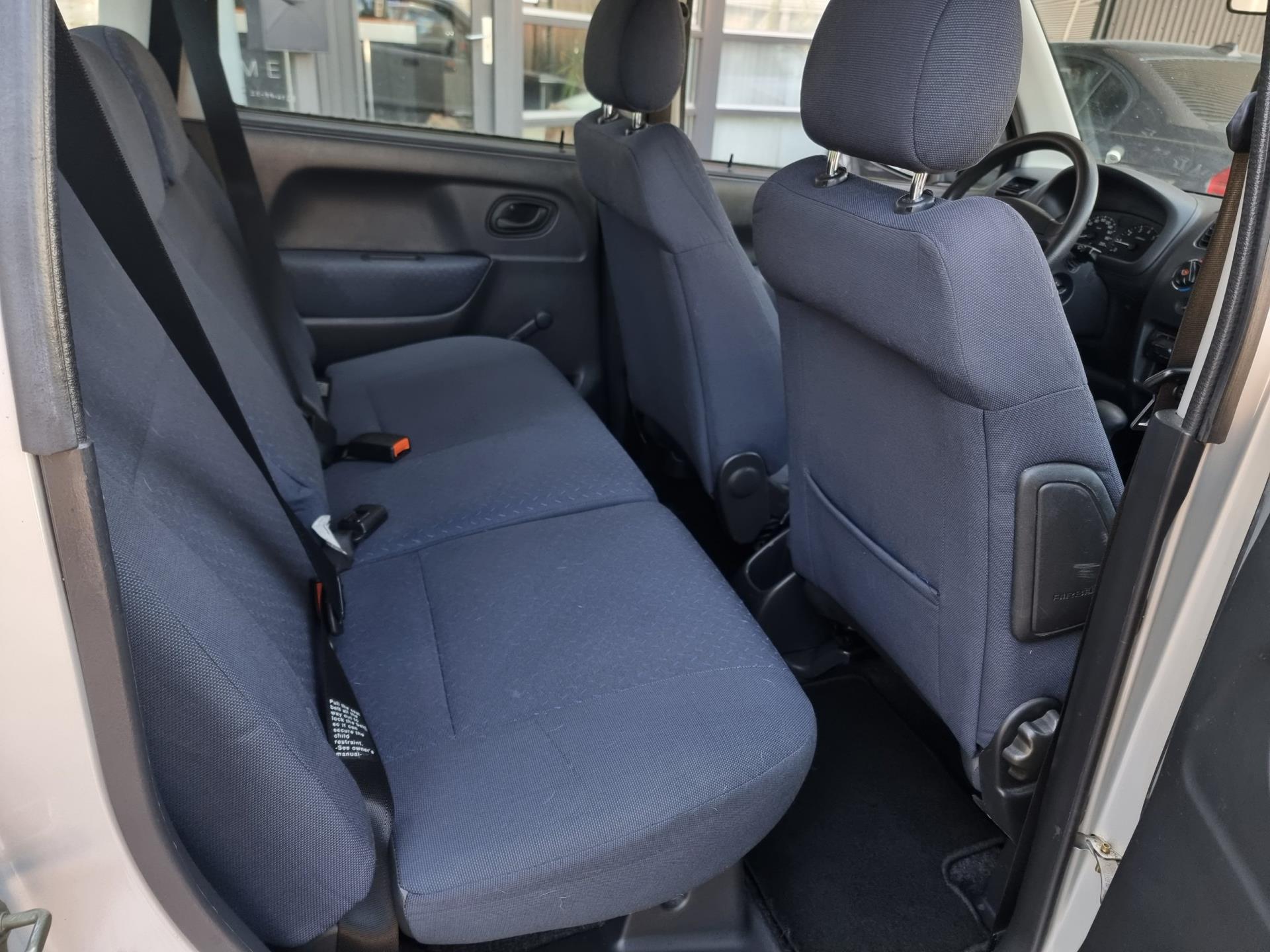 suzuki-wagon-r+-image10.jpg