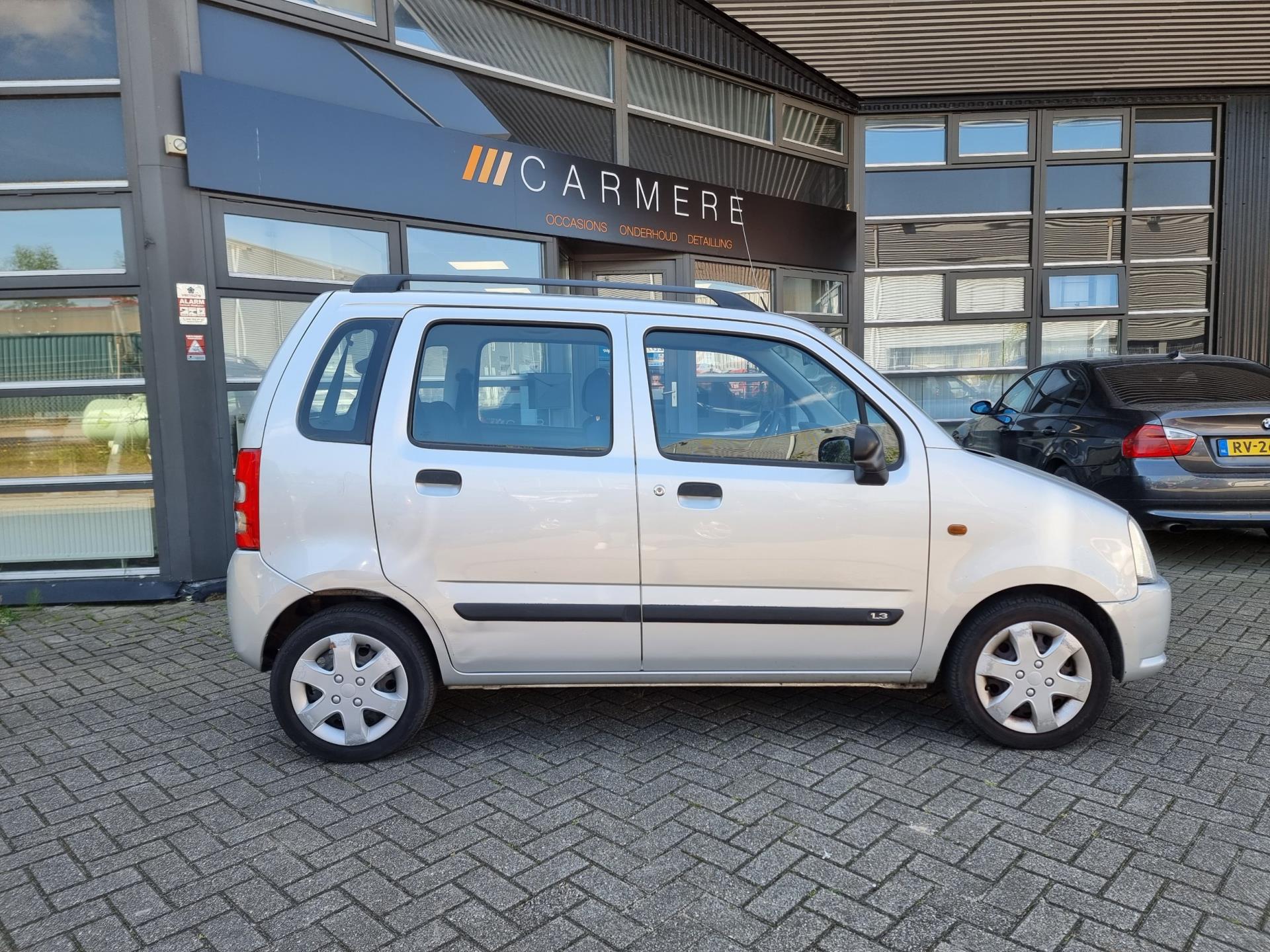 suzuki-wagon-r+-image4.jpg