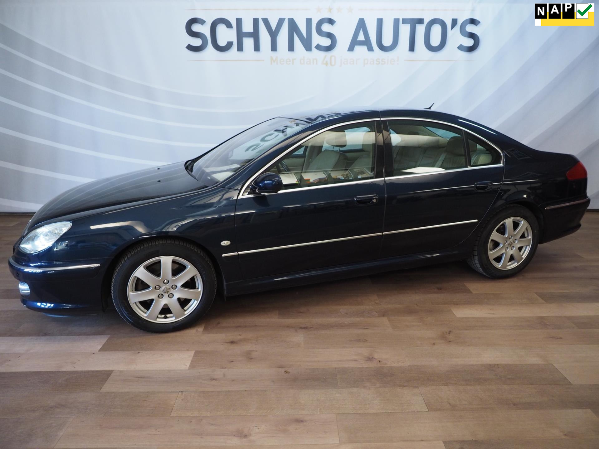 569769309/peugeot-607-image1.jpg