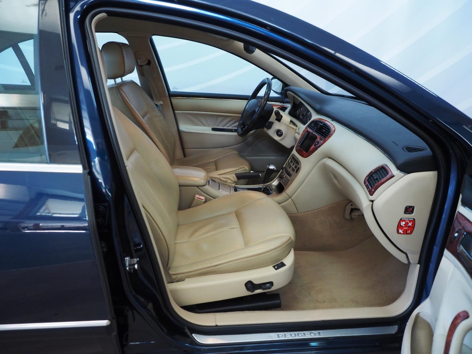 peugeot-607-image10.jpg