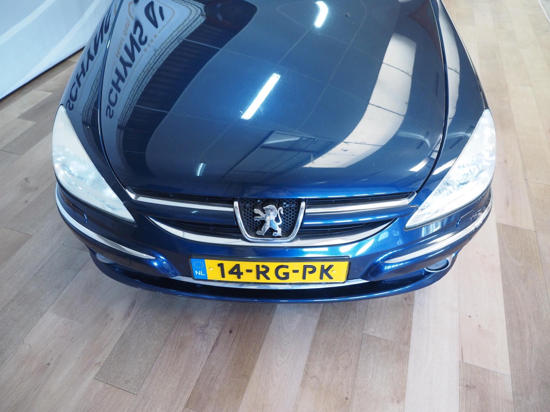 peugeot-607-image5.jpg