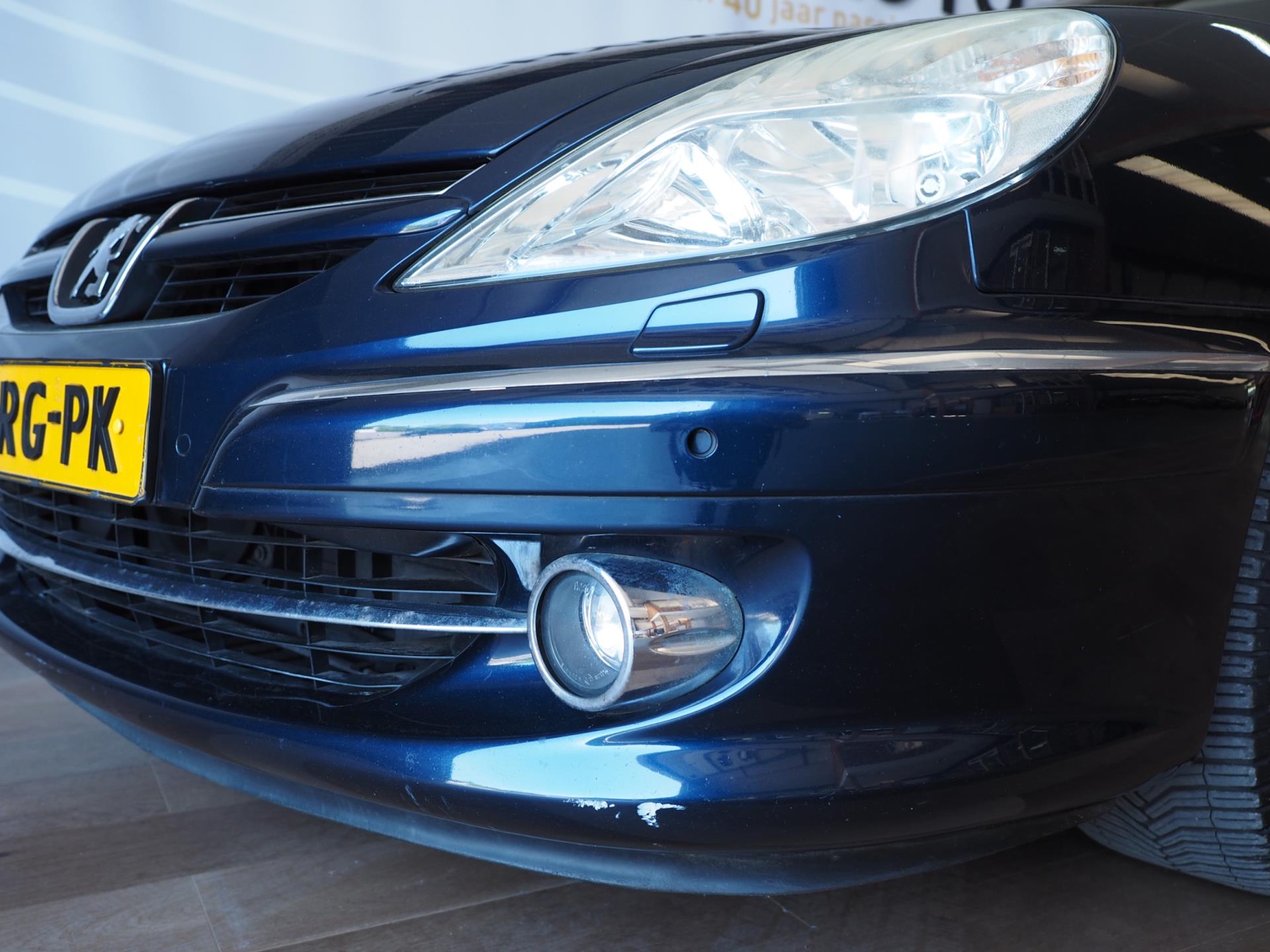 peugeot-607-image6.jpg