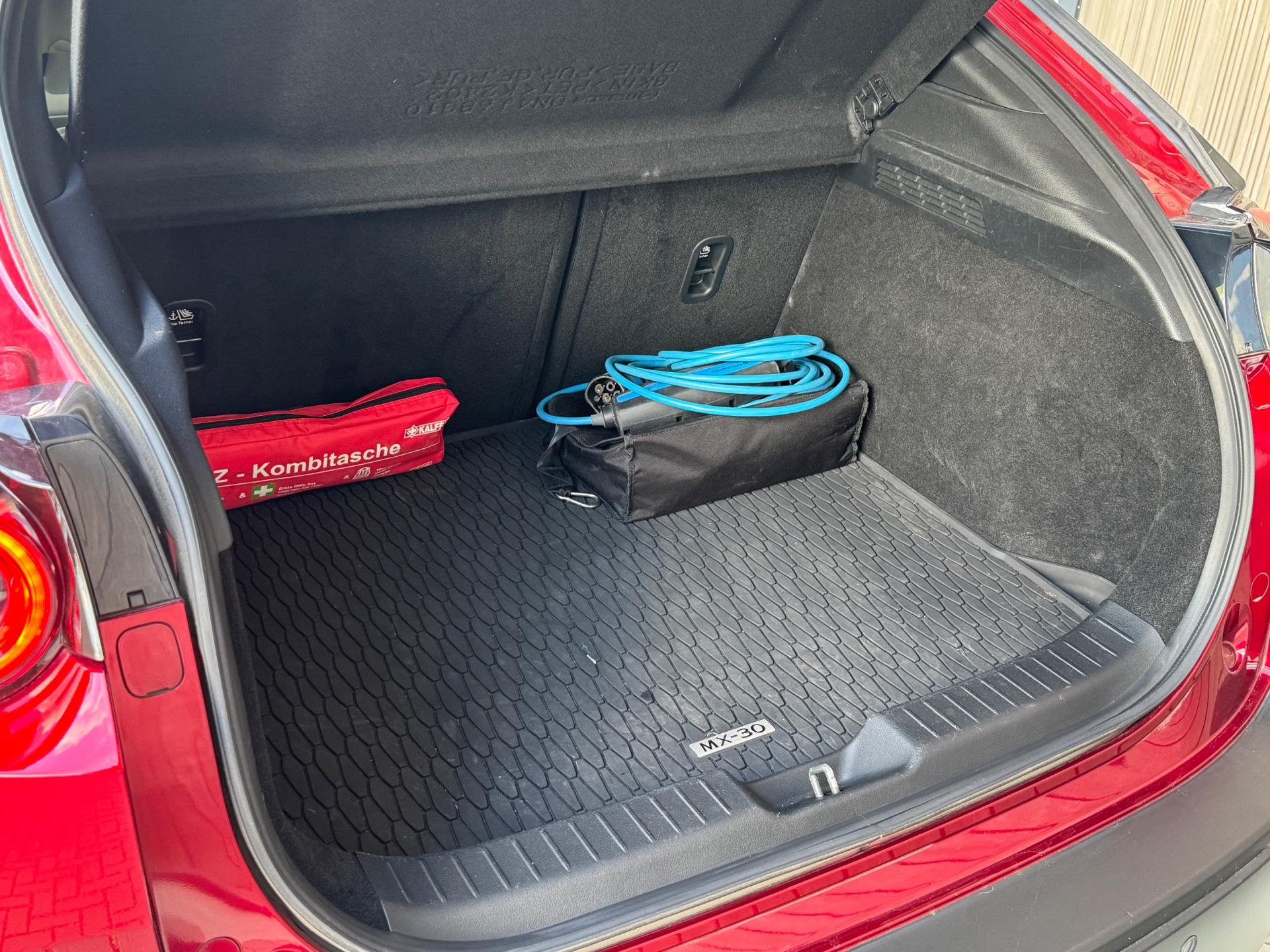 mazda-mx-30-image10.jpg