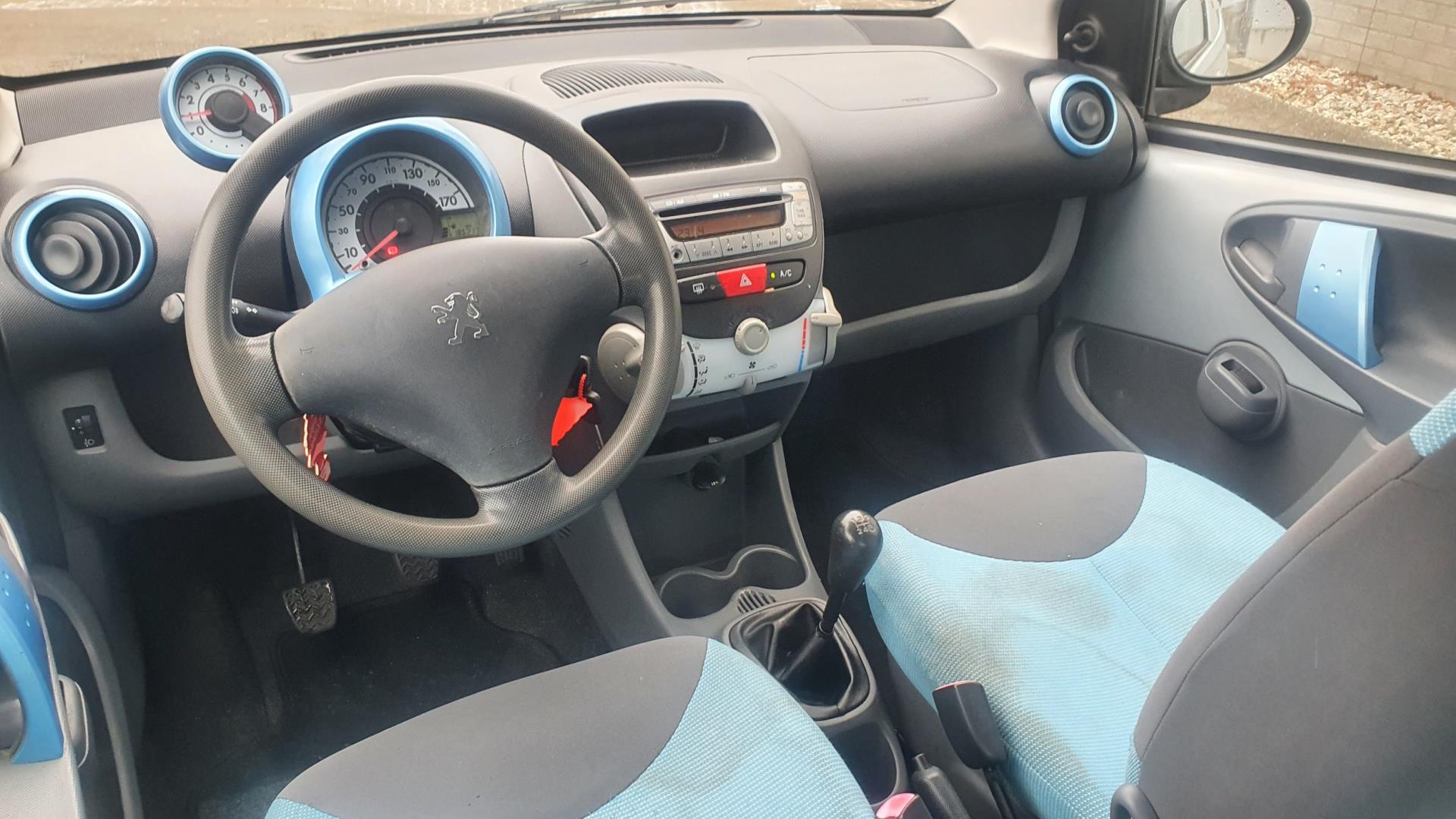 peugeot-107-image6.jpg