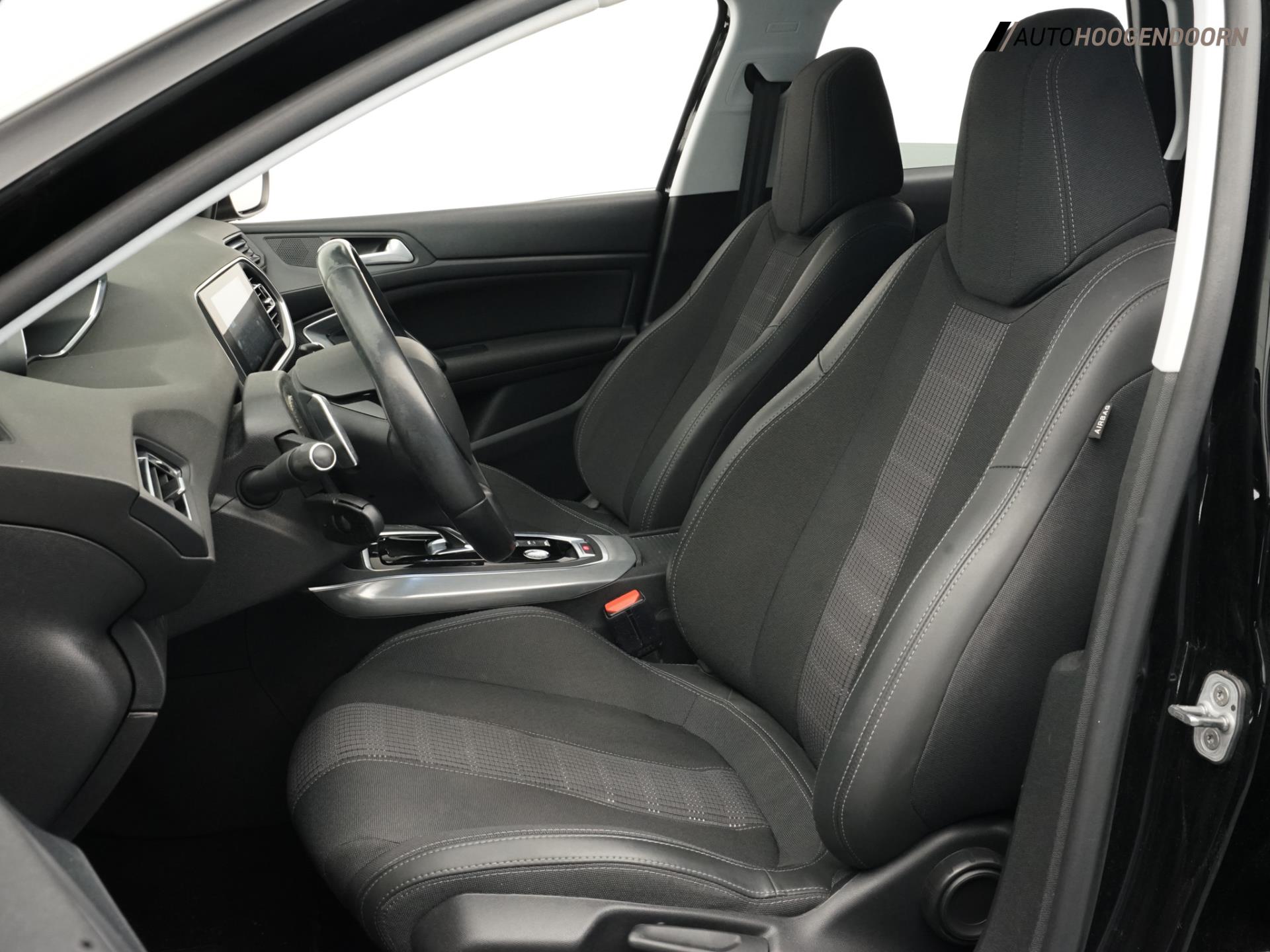peugeot-308-image10.jpg