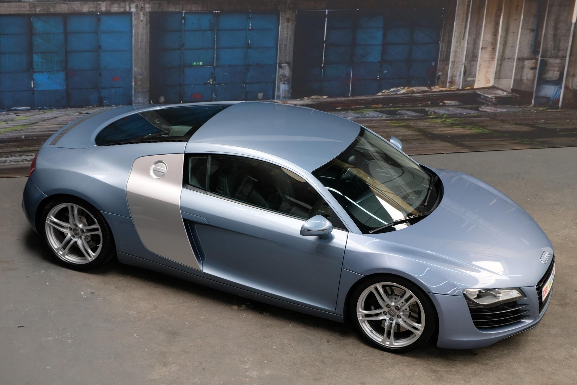 audi-r8-image3.jpg