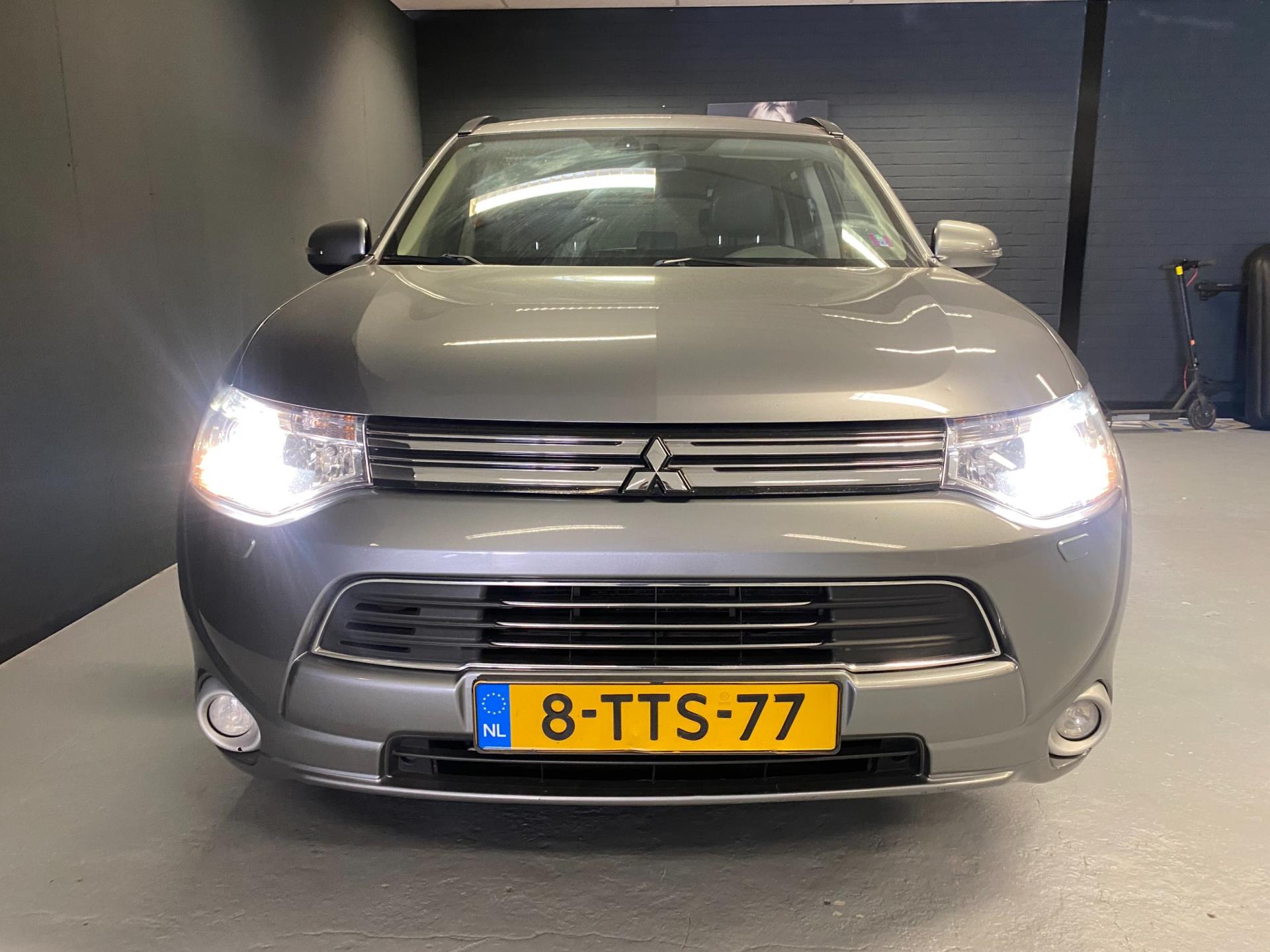 mitsubishi-outlander-image2.jpg
