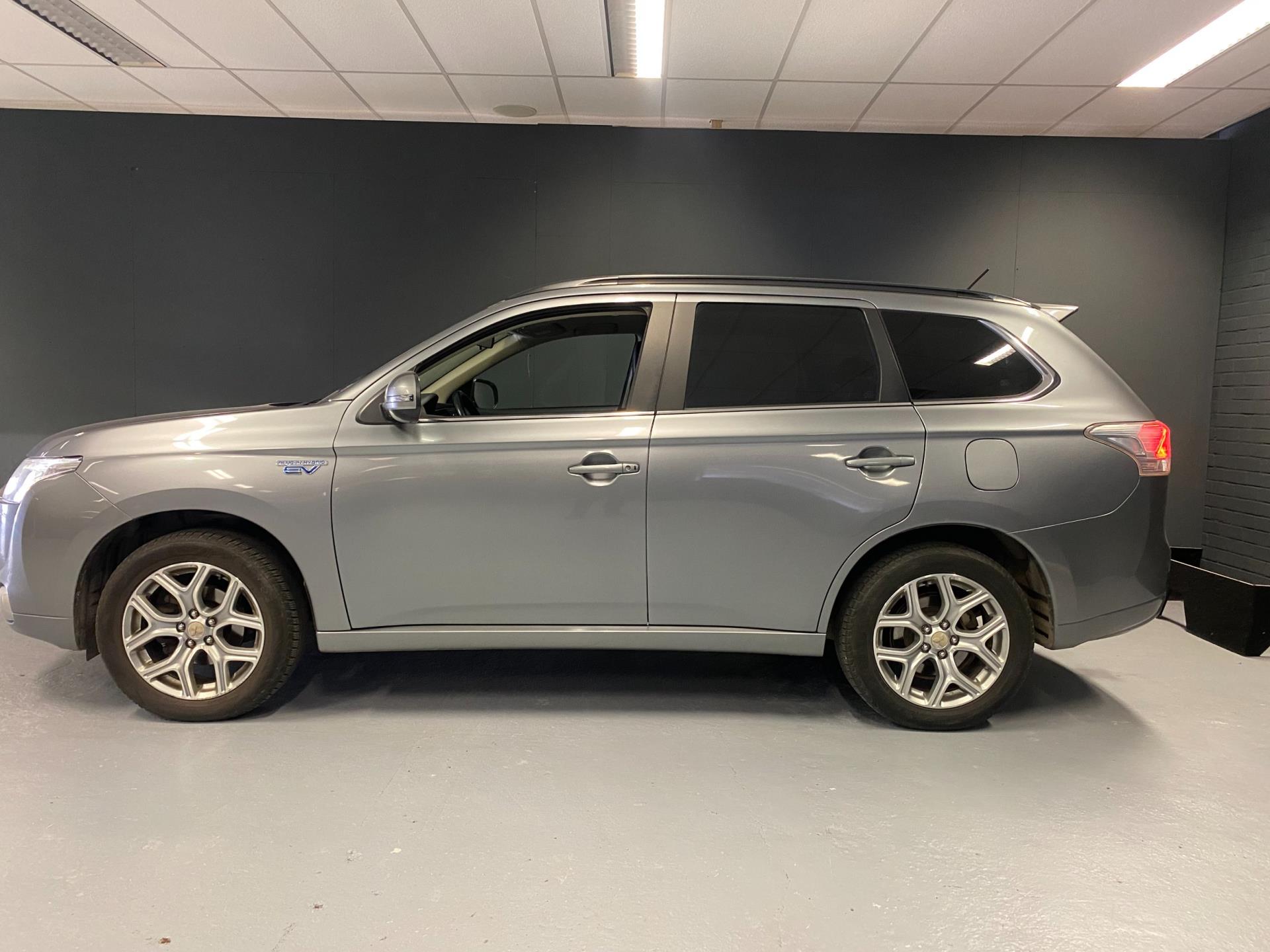 mitsubishi-outlander-image3.jpg