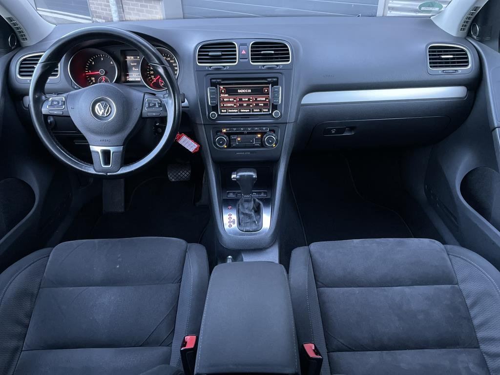 volkswagen-golf-image10.jpg