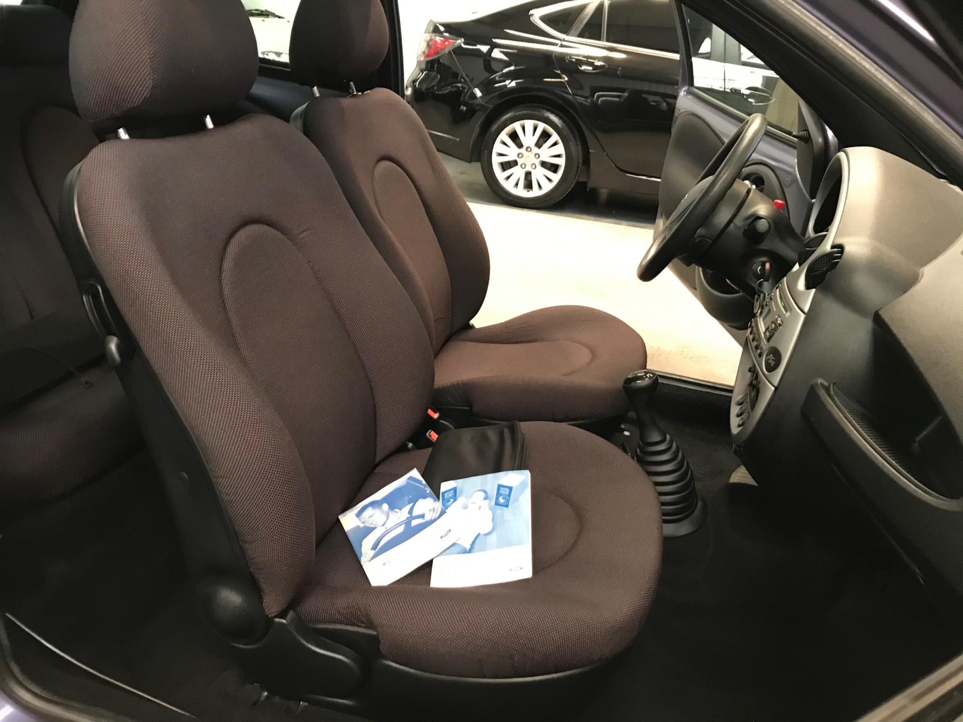 ford-ka-image5.jpg