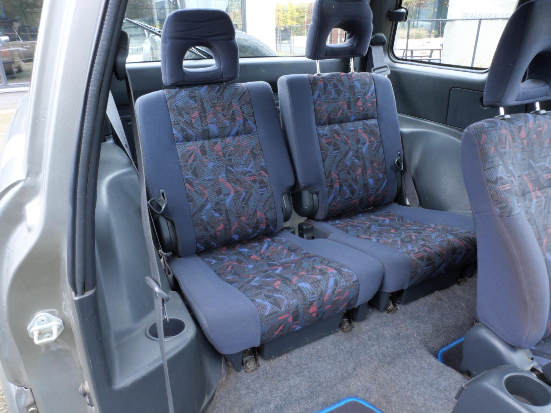 toyota-funcruiser-rav4-image7.jpg