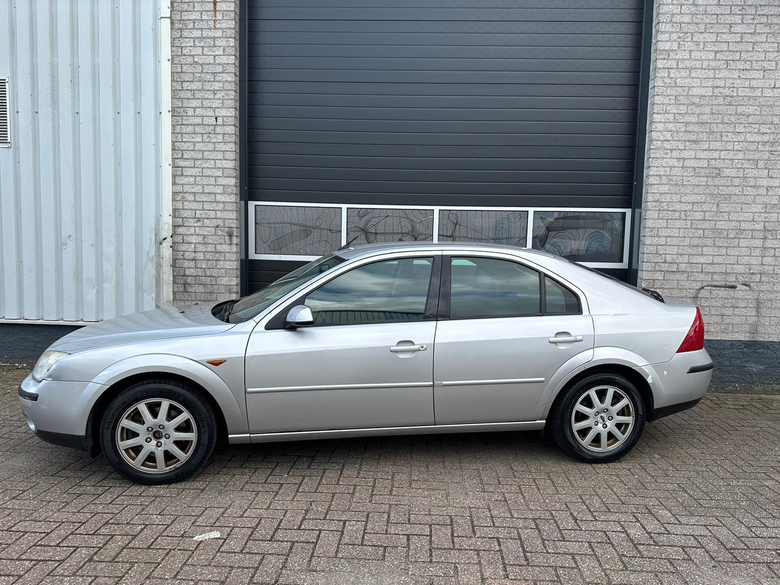 ford-mondeo-image3.jpg
