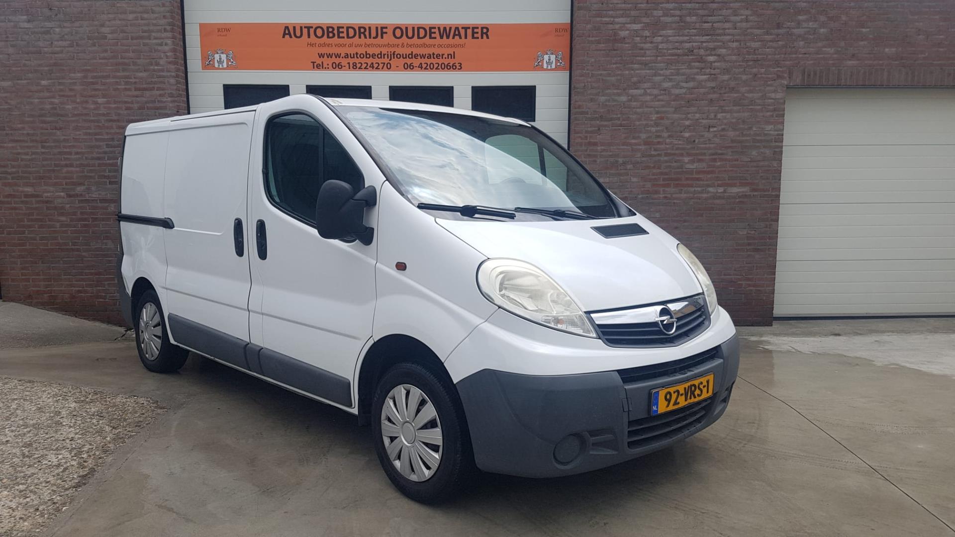 opel-vivaro-image2.jpg