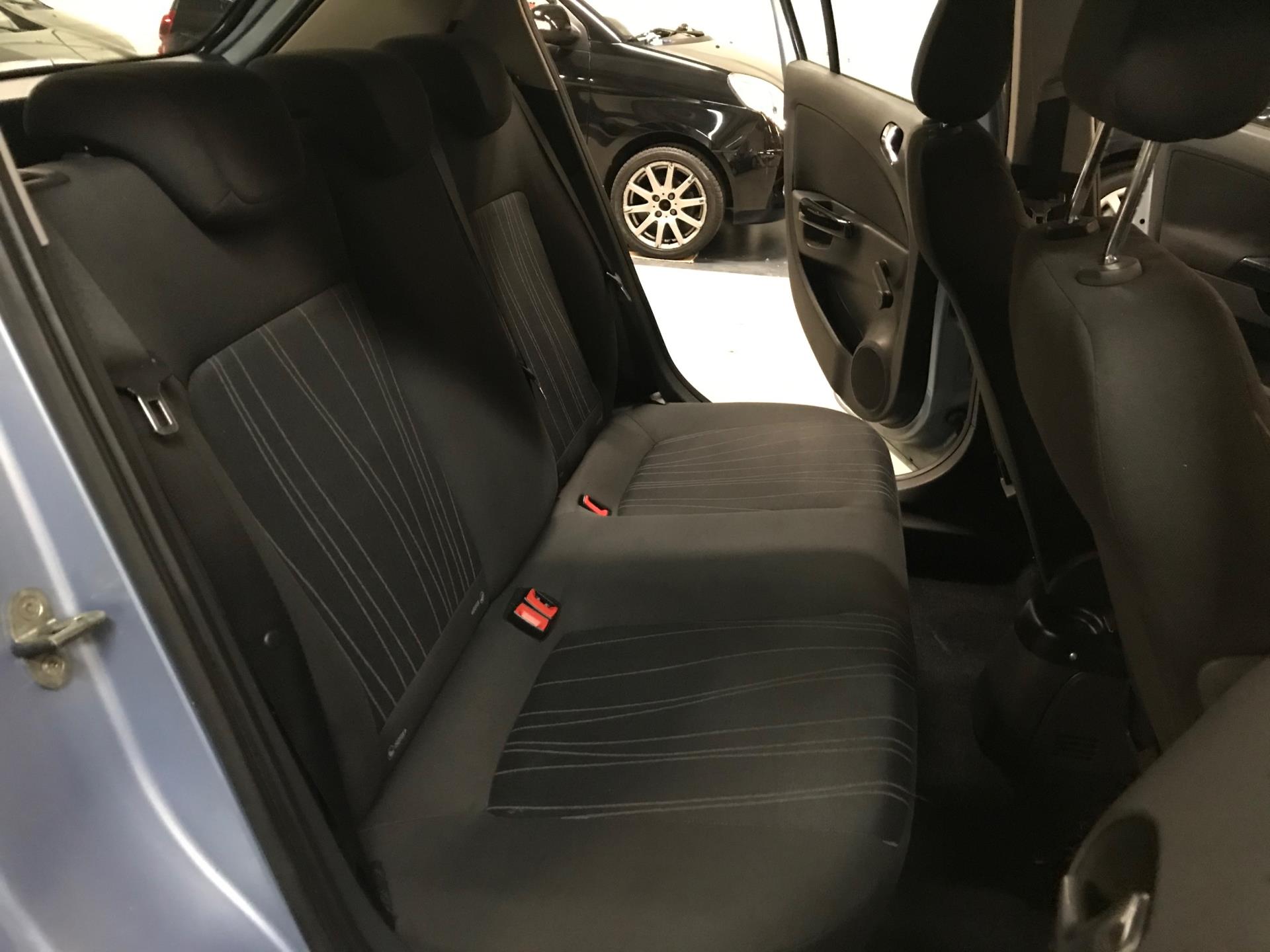 opel-corsa-image9.jpg