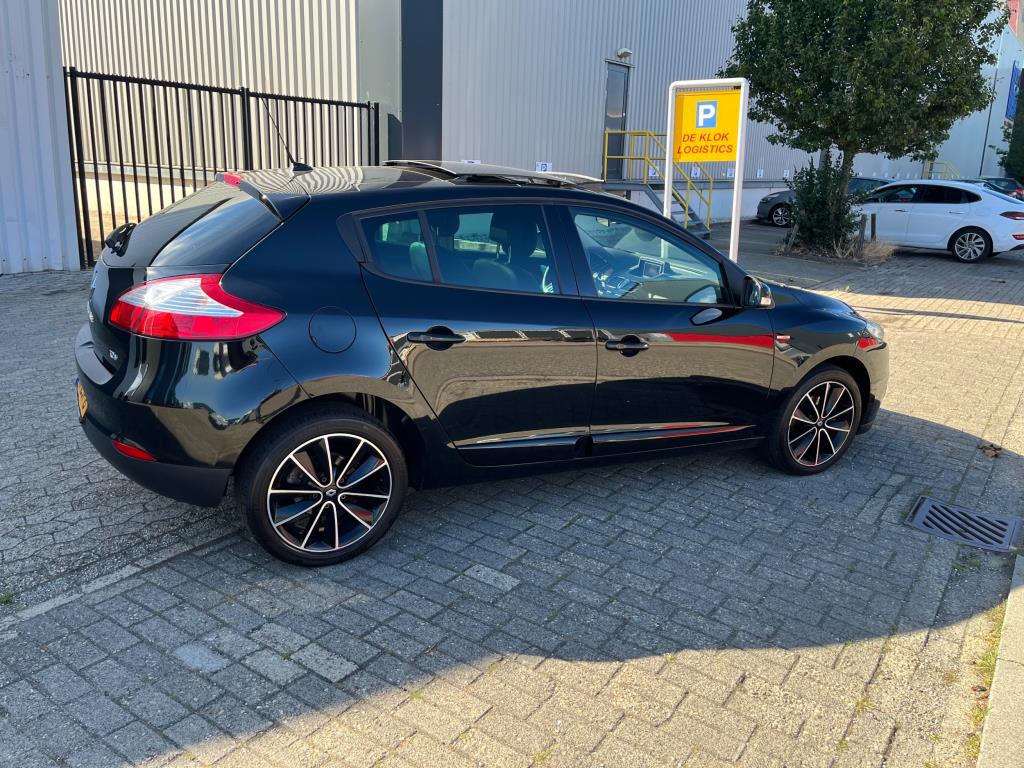 renault-megane-image4.jpg