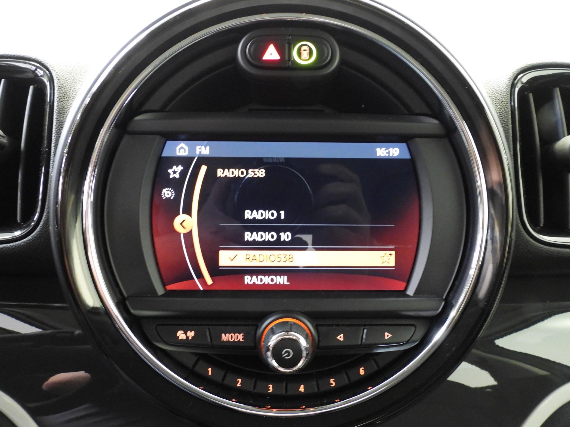 mini-countryman-image10.jpg
