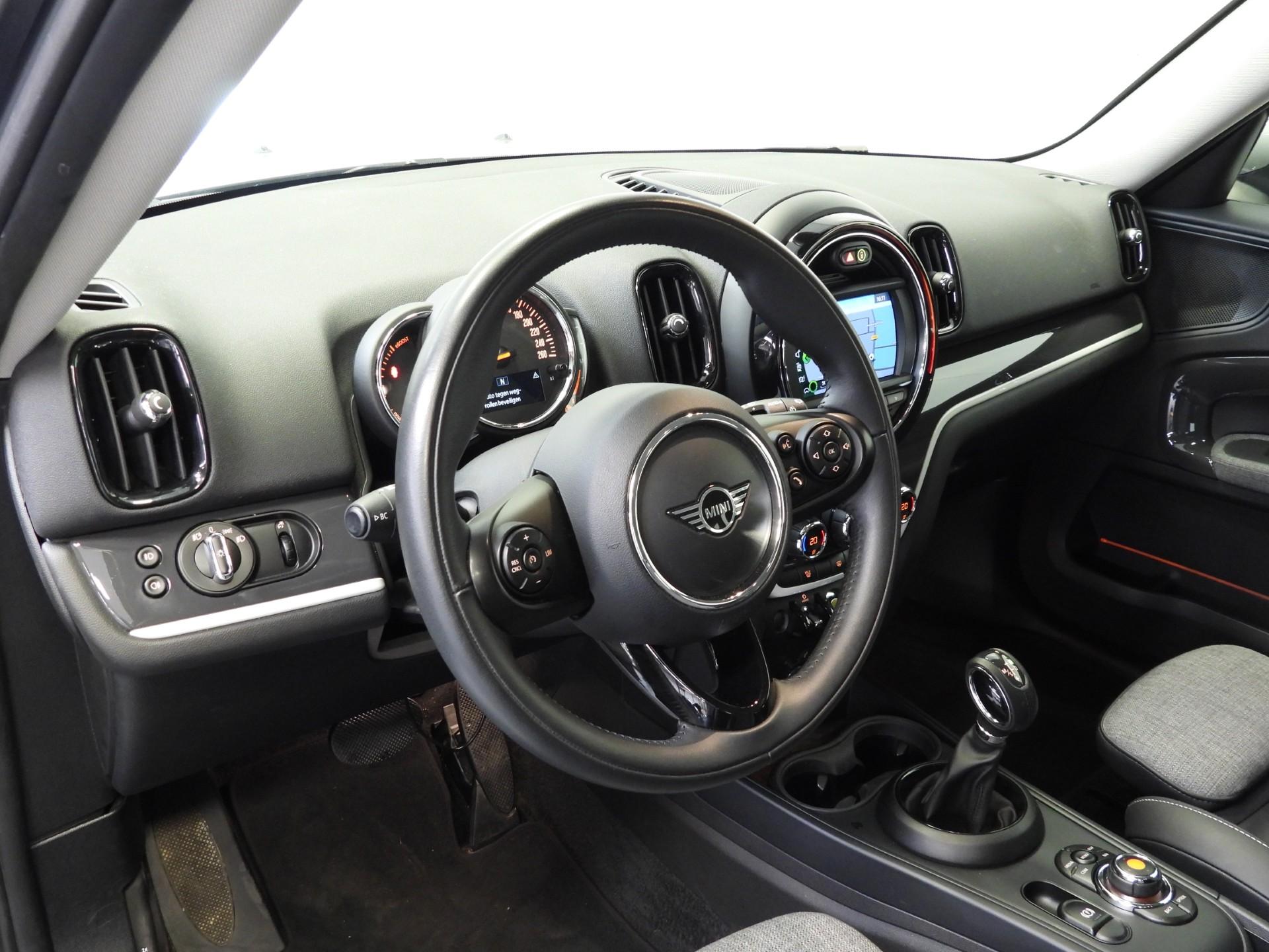 mini-countryman-image4.jpg