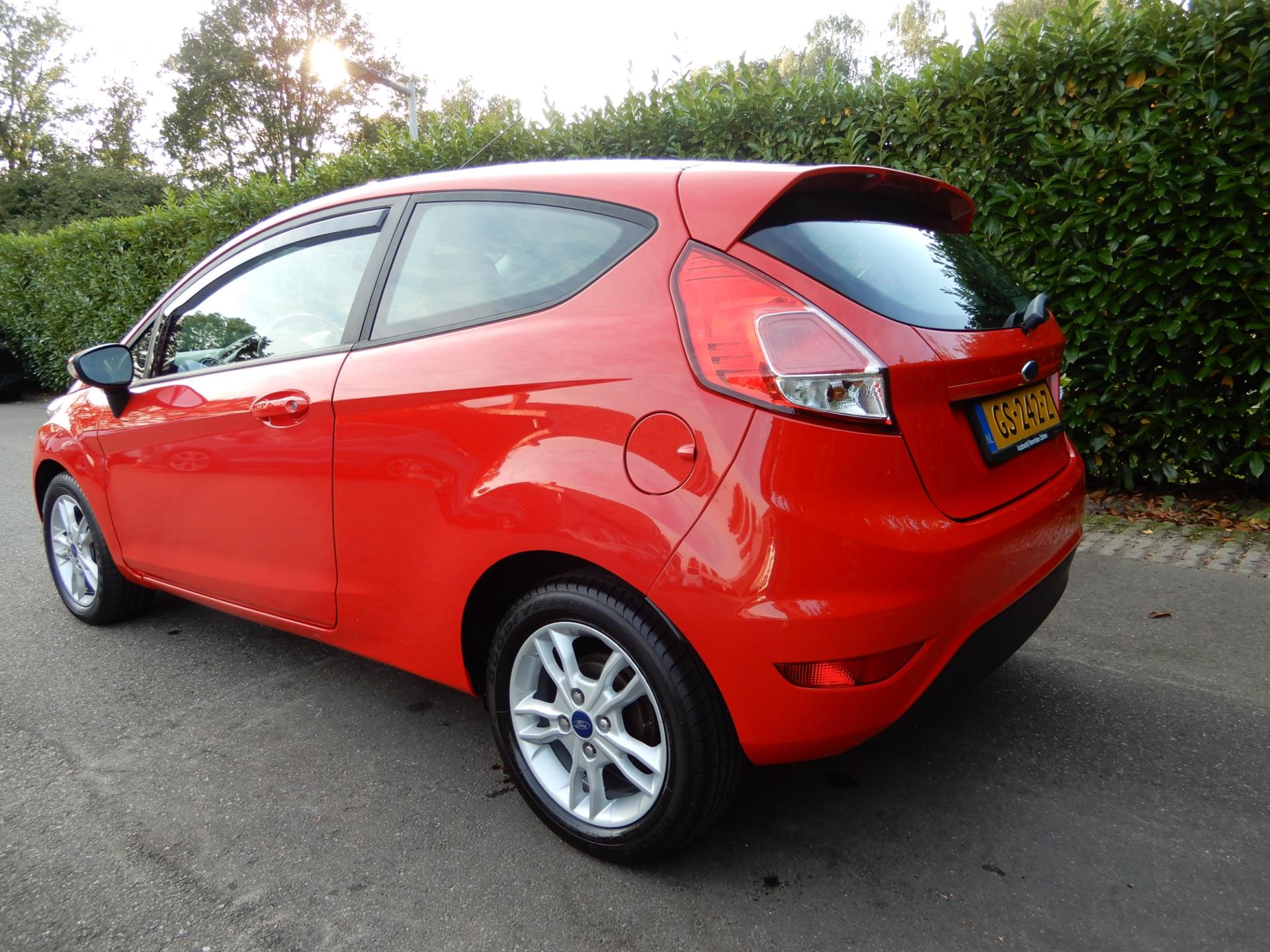 ford-fiesta-image4.jpg