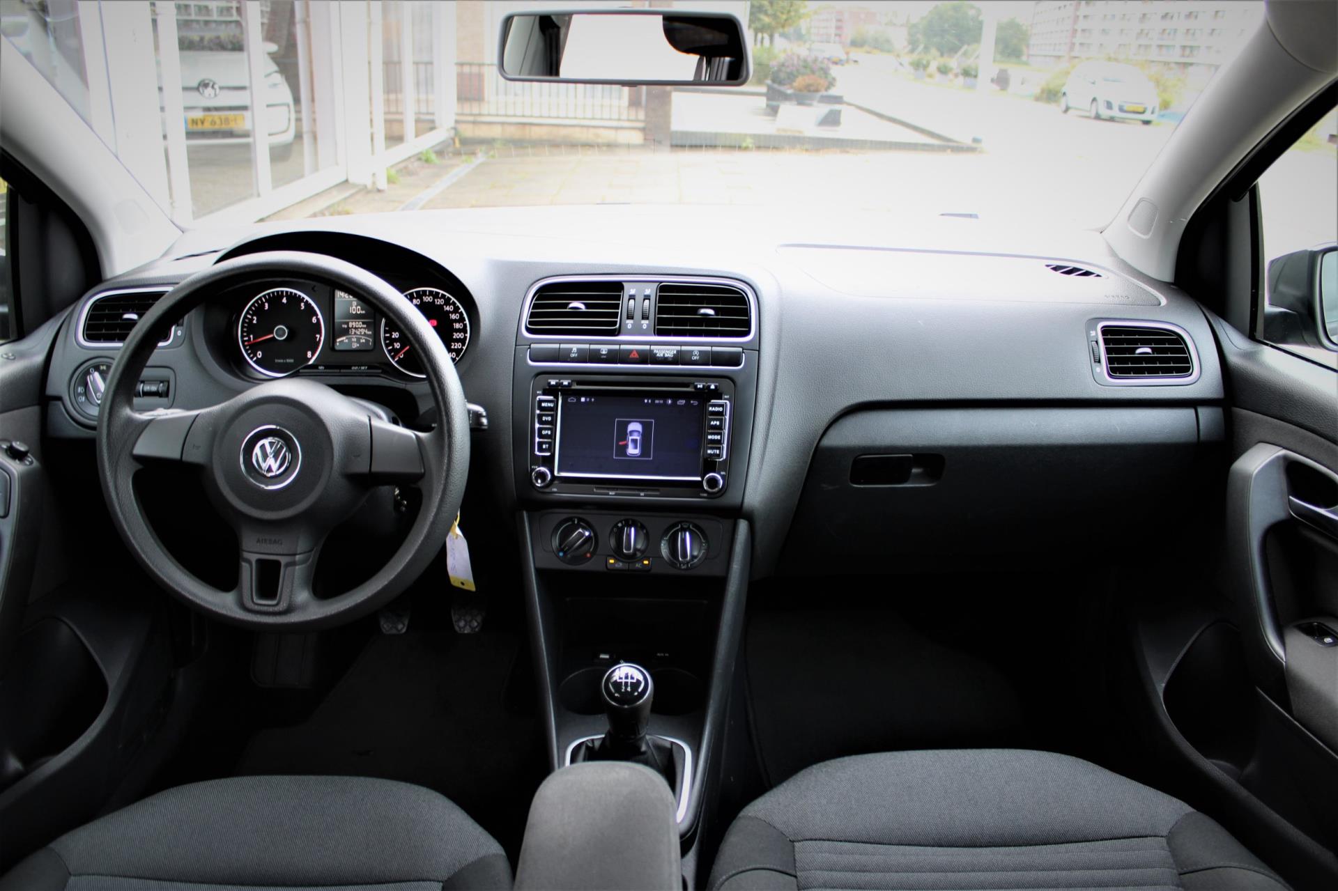 volkswagen-polo-image8.jpg