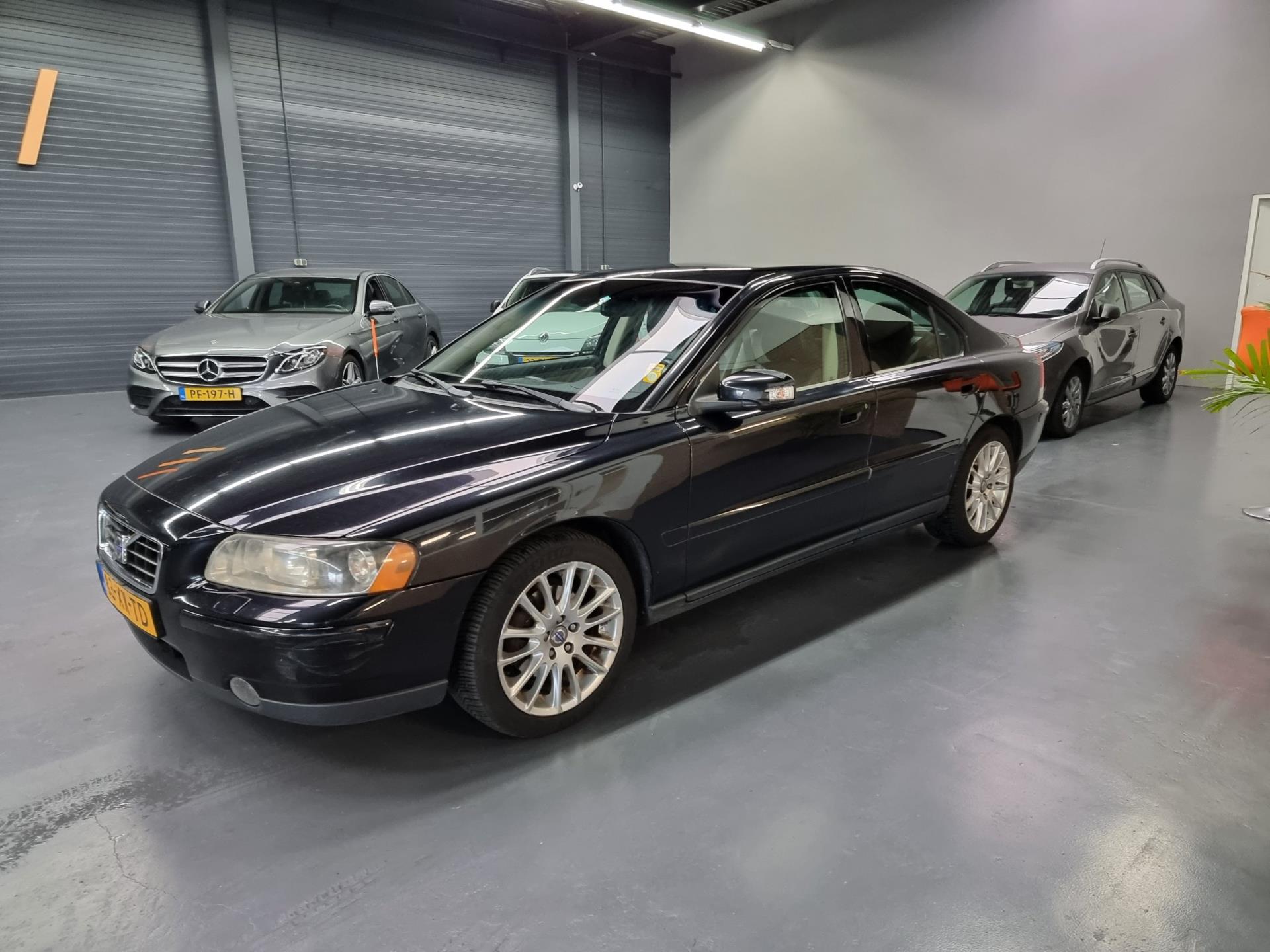 volvo-s60-image3.jpg