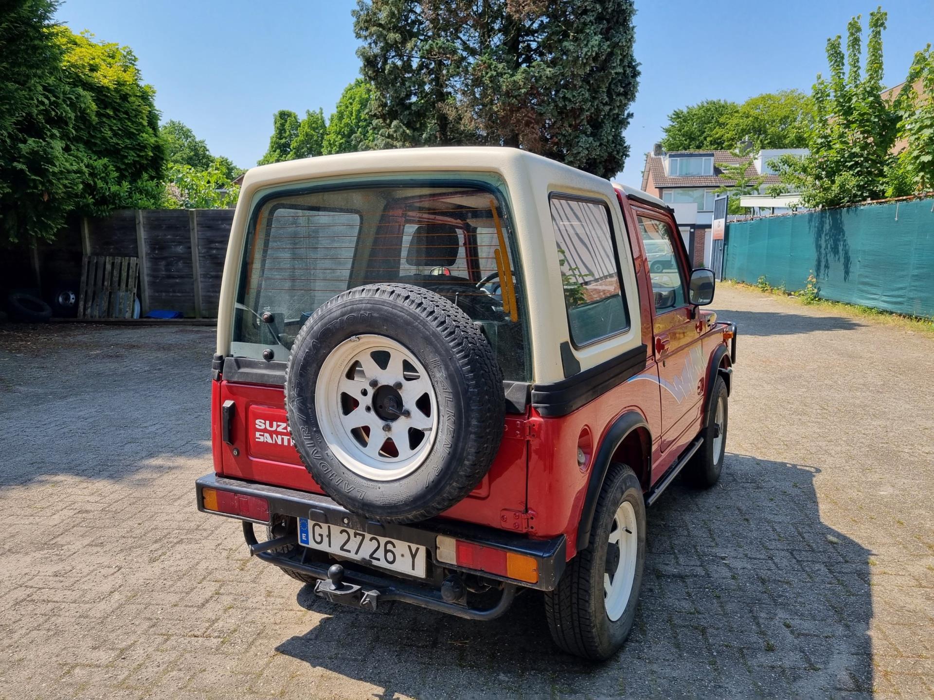 suzuki-lj-sj-image5.jpg