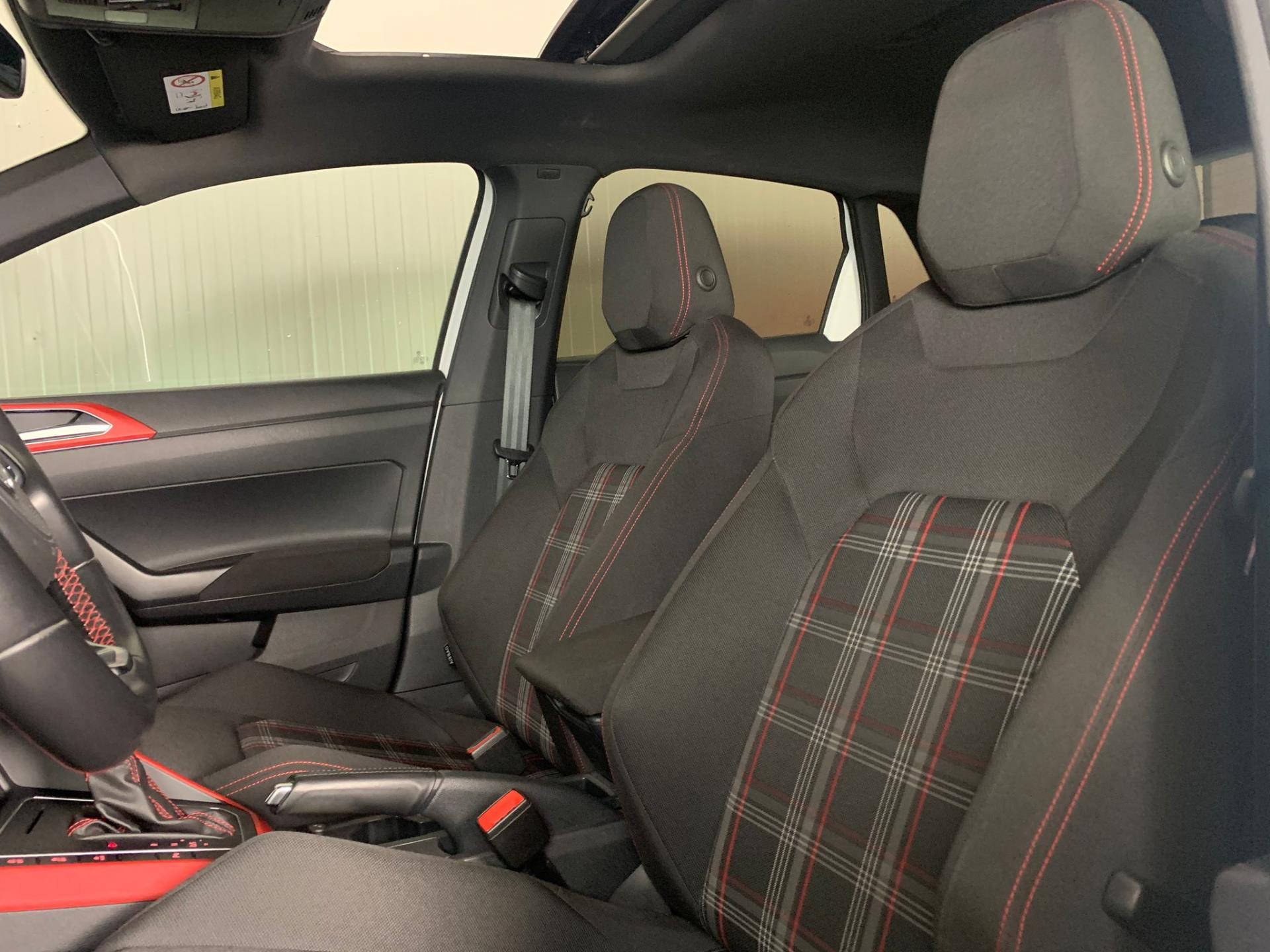 volkswagen-polo-image4.jpg