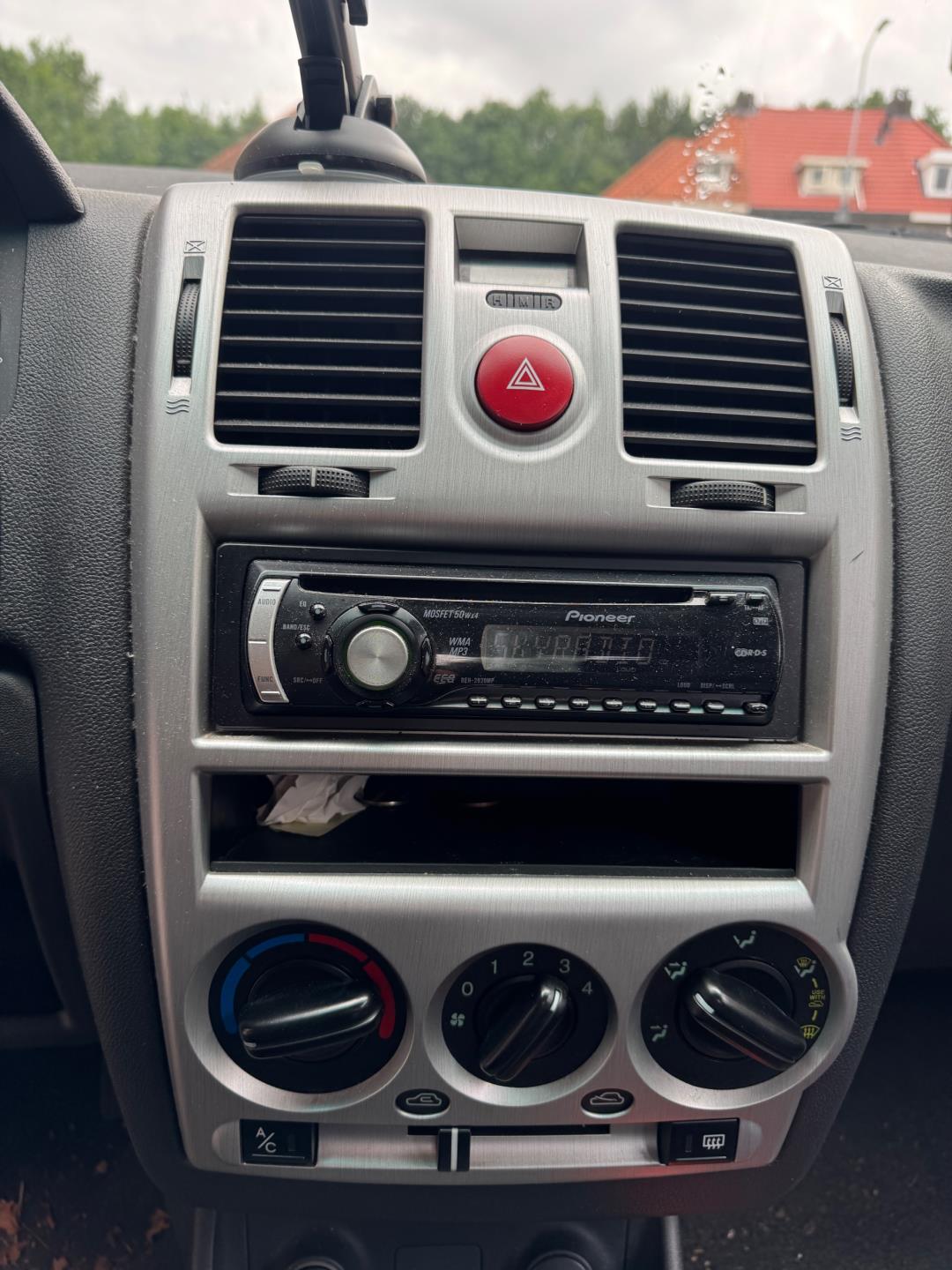 hyundai-getz-image9.jpg