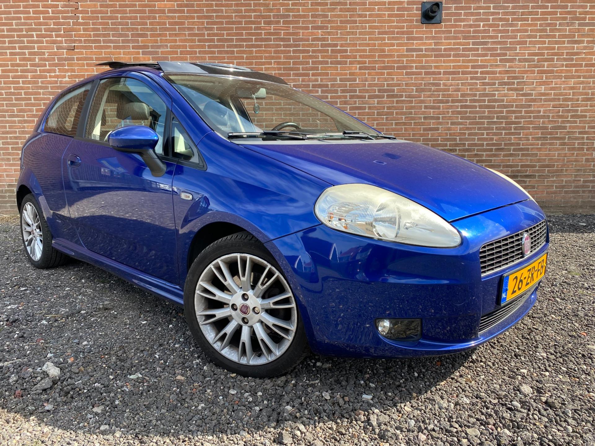 fiat-grande-punto-image6.jpg