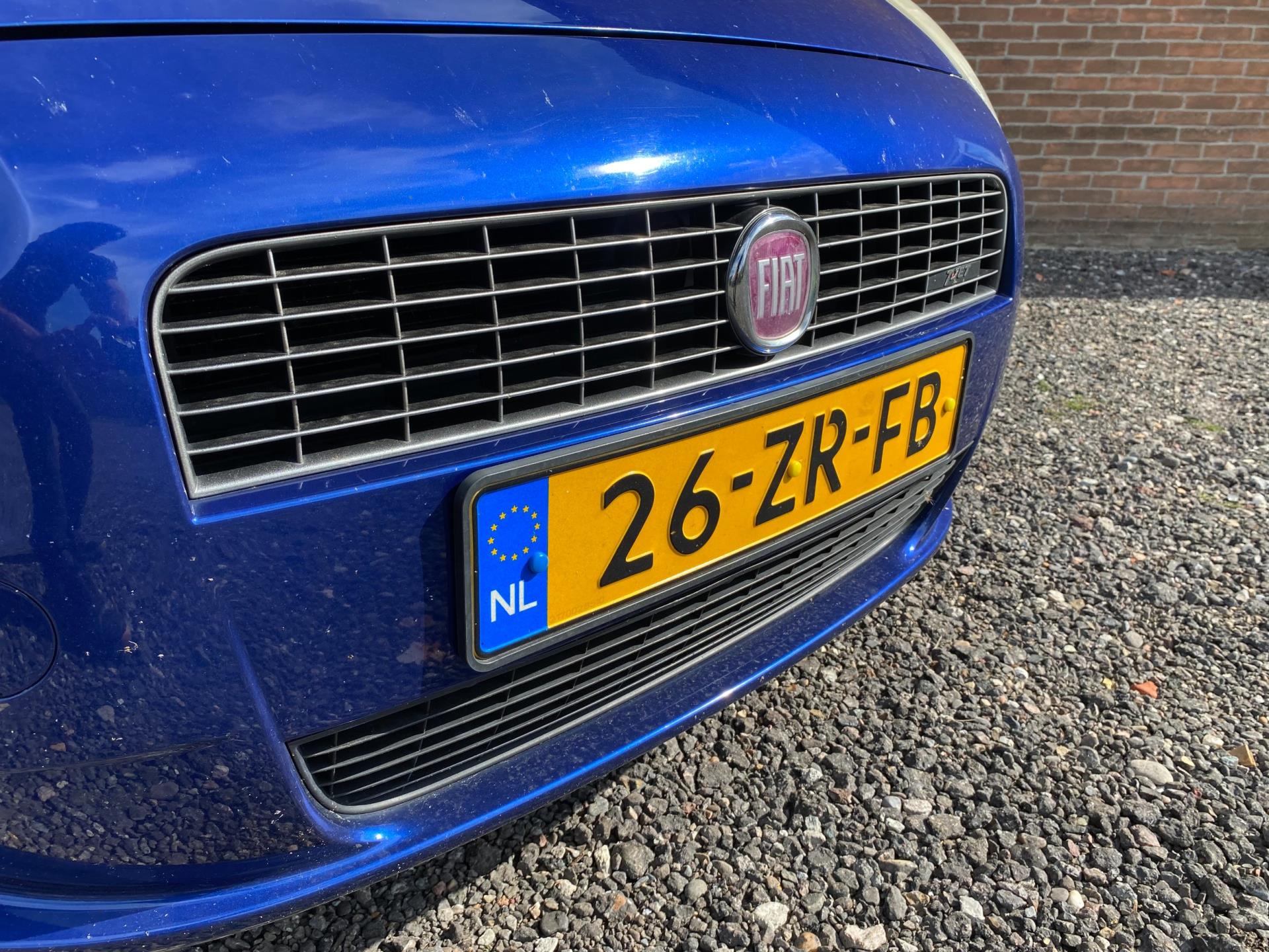 fiat-grande-punto-image7.jpg