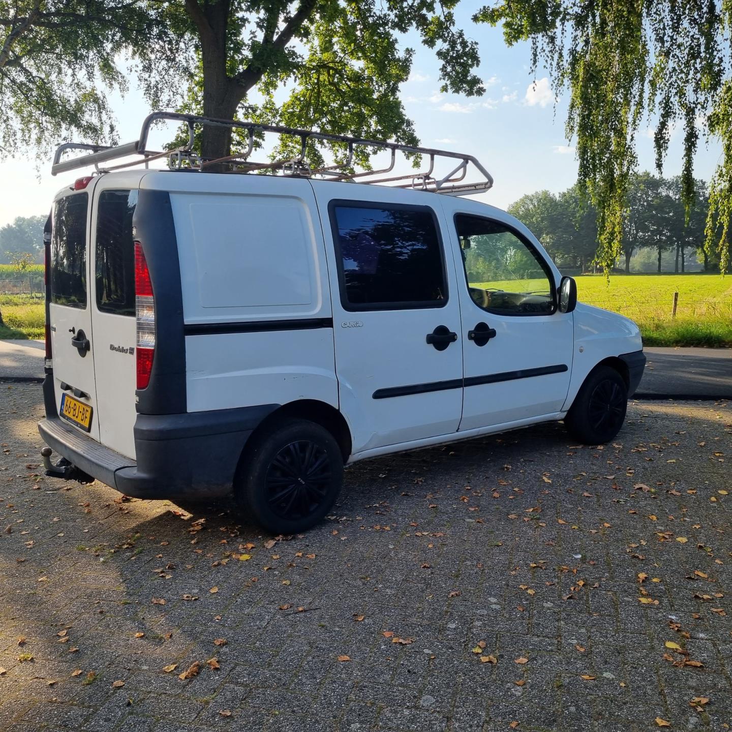 fiat-dobló-cargo-image3.jpg