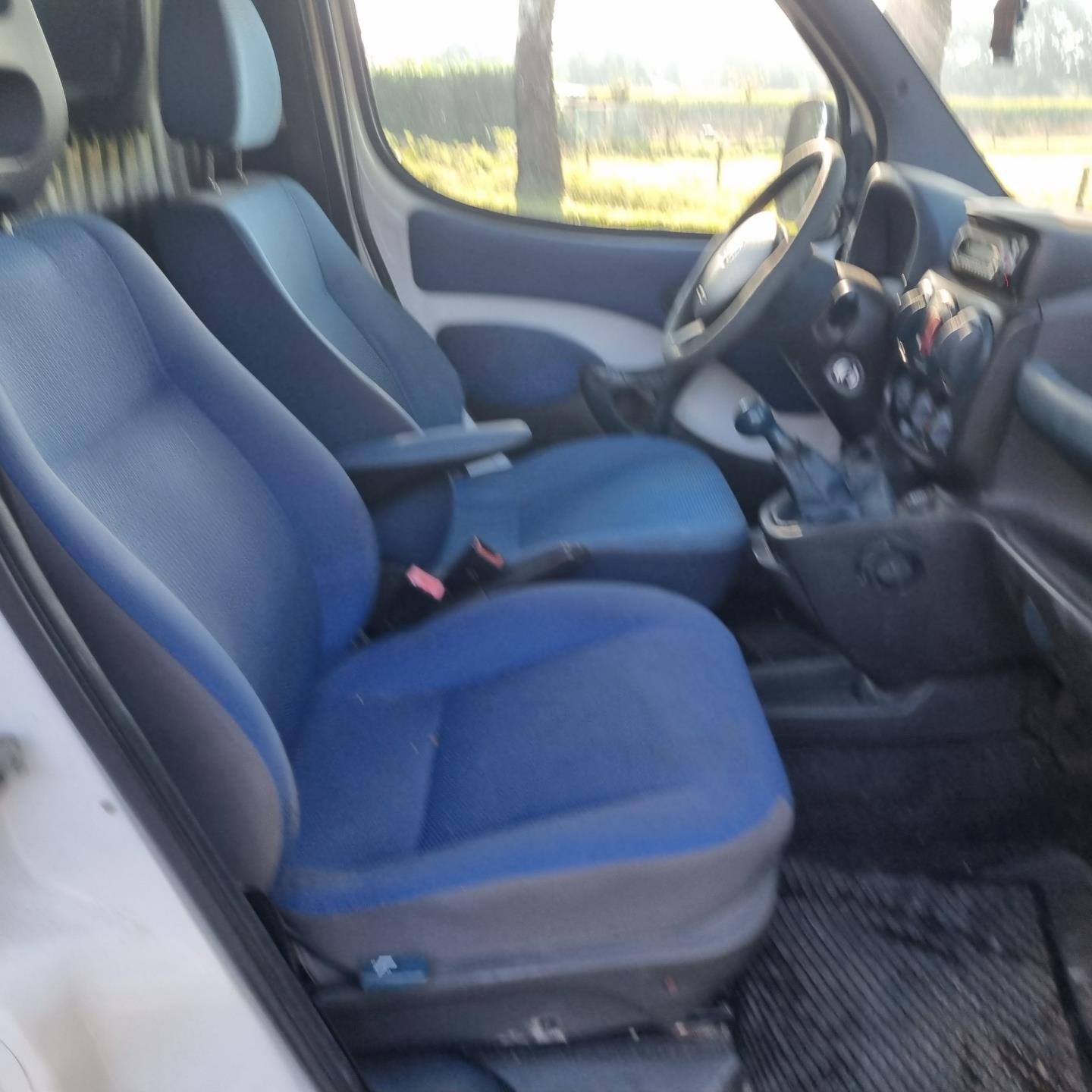 fiat-dobló-cargo-image5.jpg