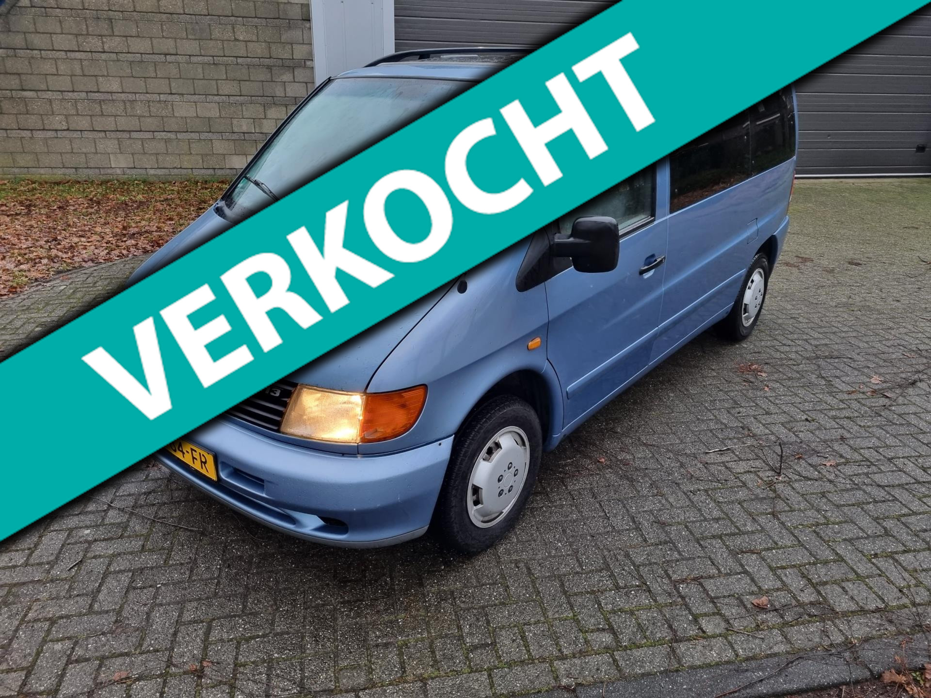 638755207/mercedes-benz--image1.jpg