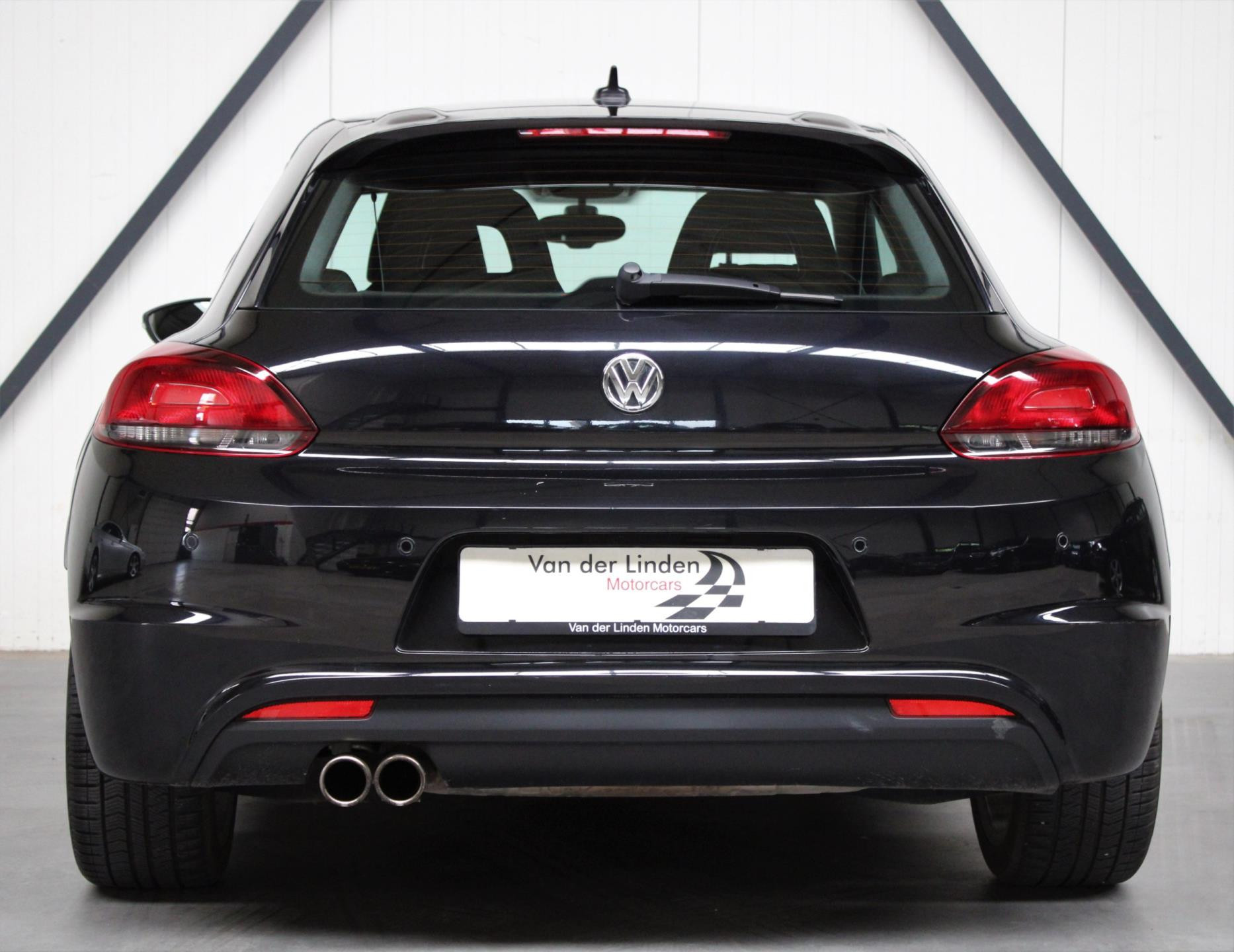volkswagen-scirocco-image10.jpg