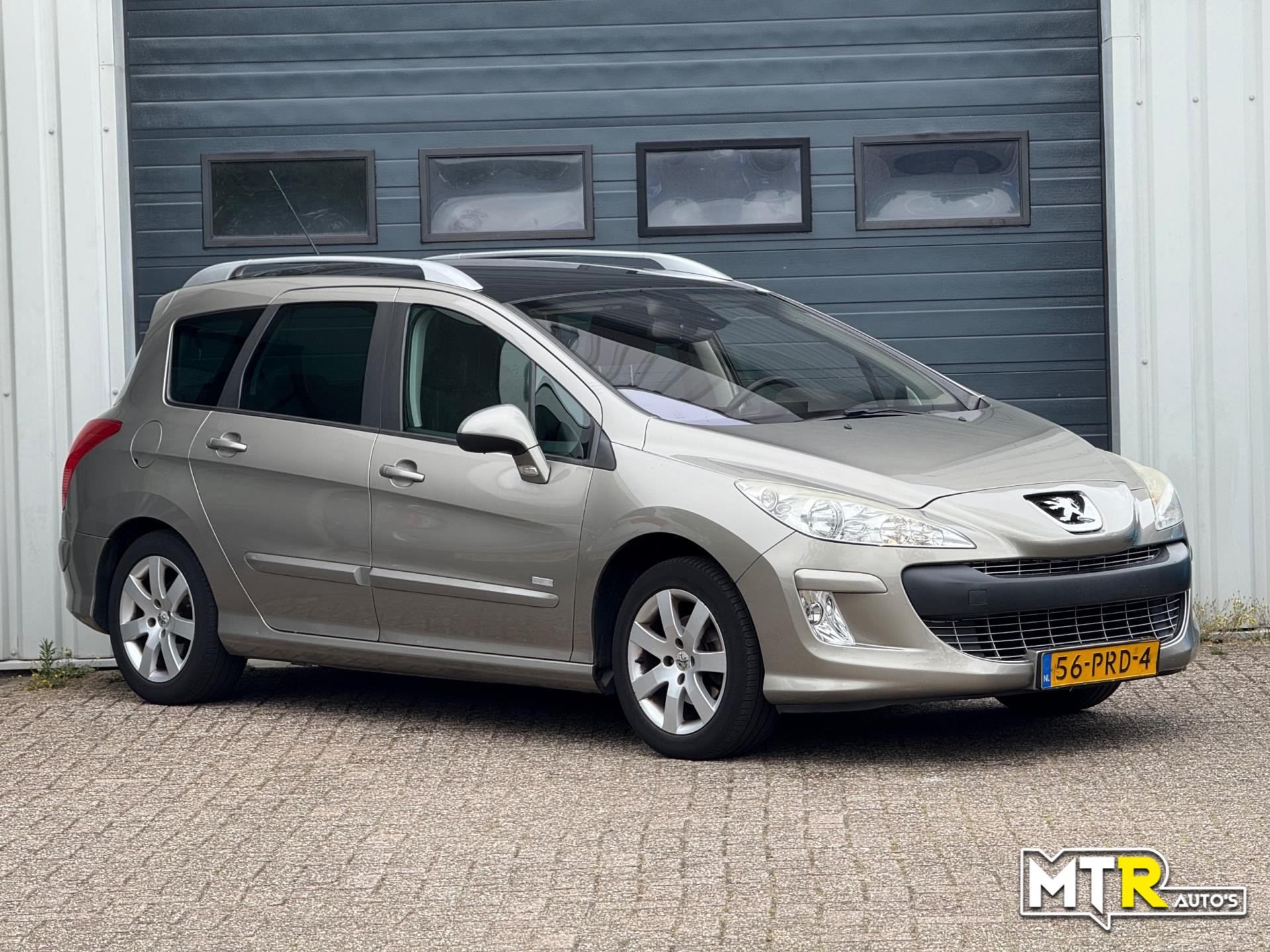 peugeot-308-image4.jpg