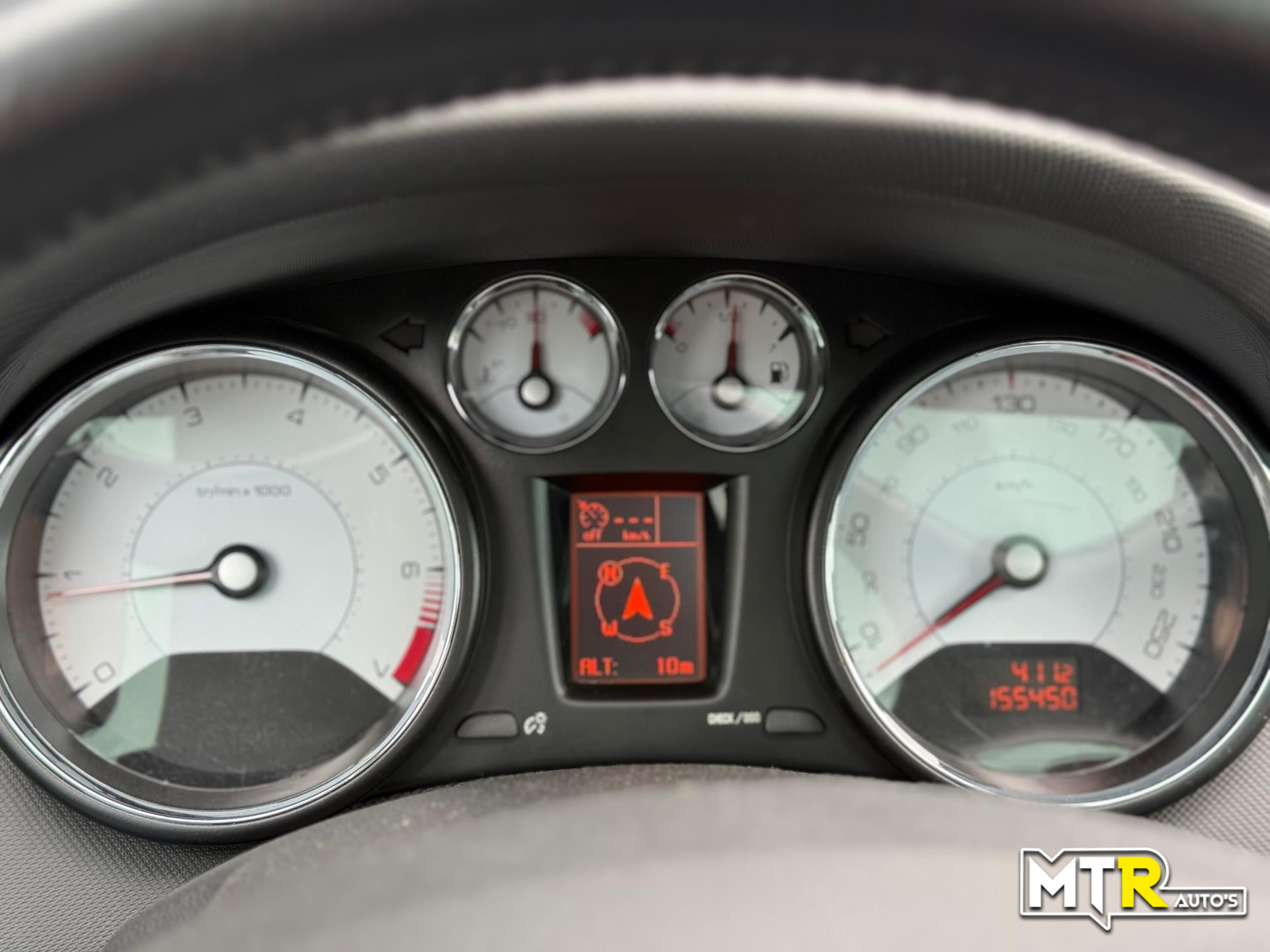 peugeot-308-image7.jpg