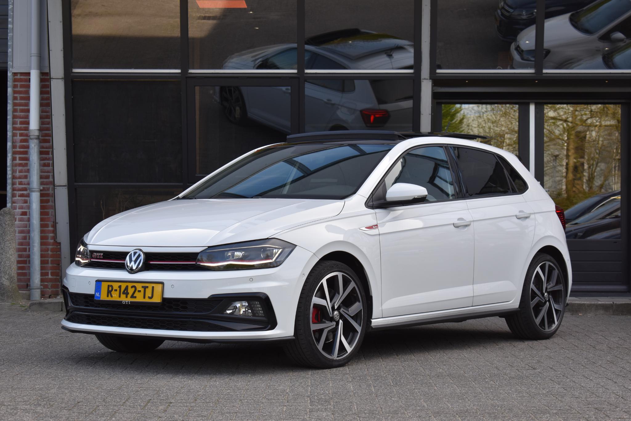volkswagen-polo-image4.jpg