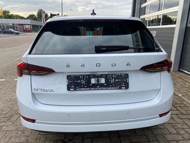 skoda-octavia-image5.jpg