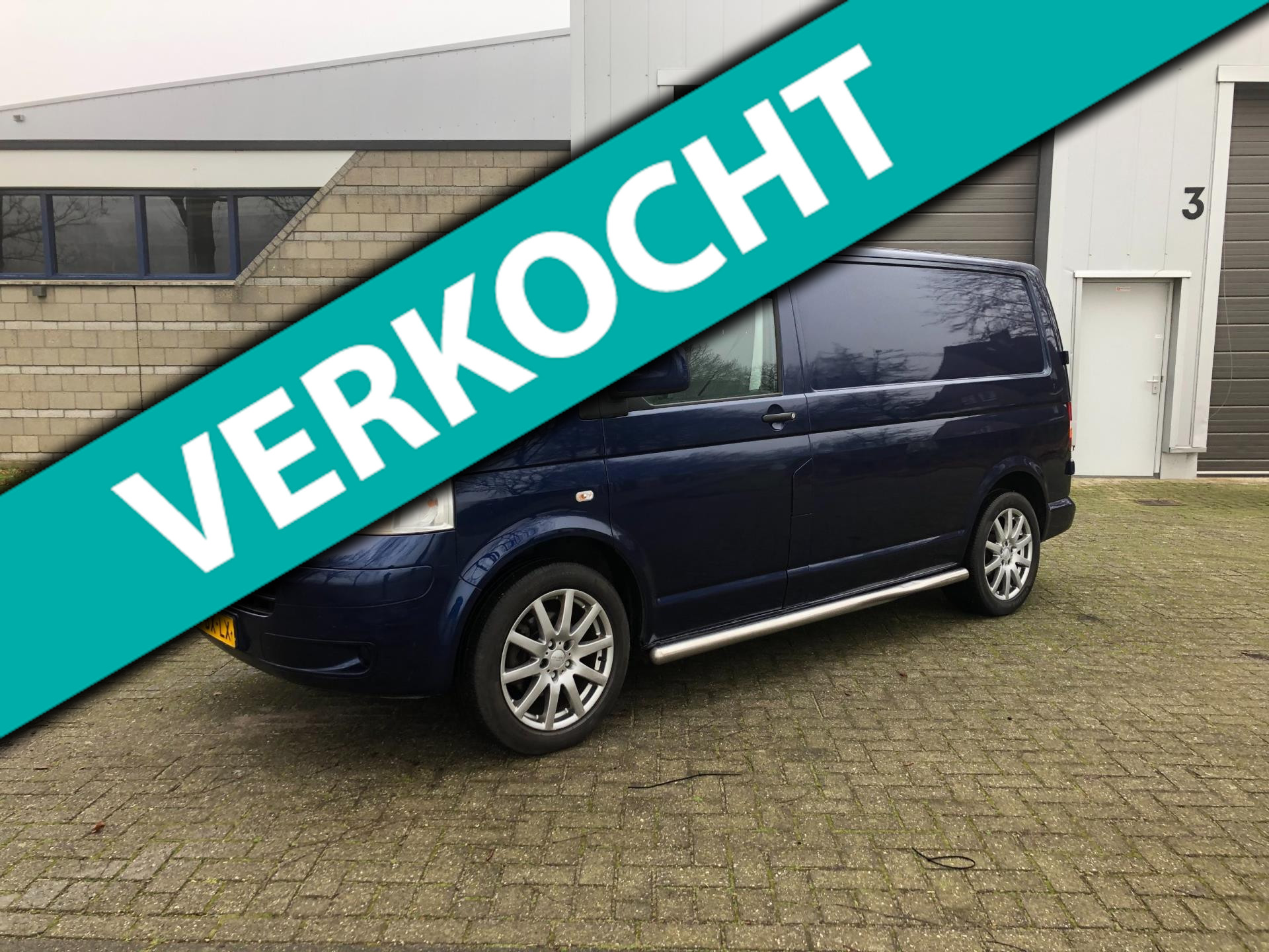 649097683/volkswagen-transporter-image1.jpg