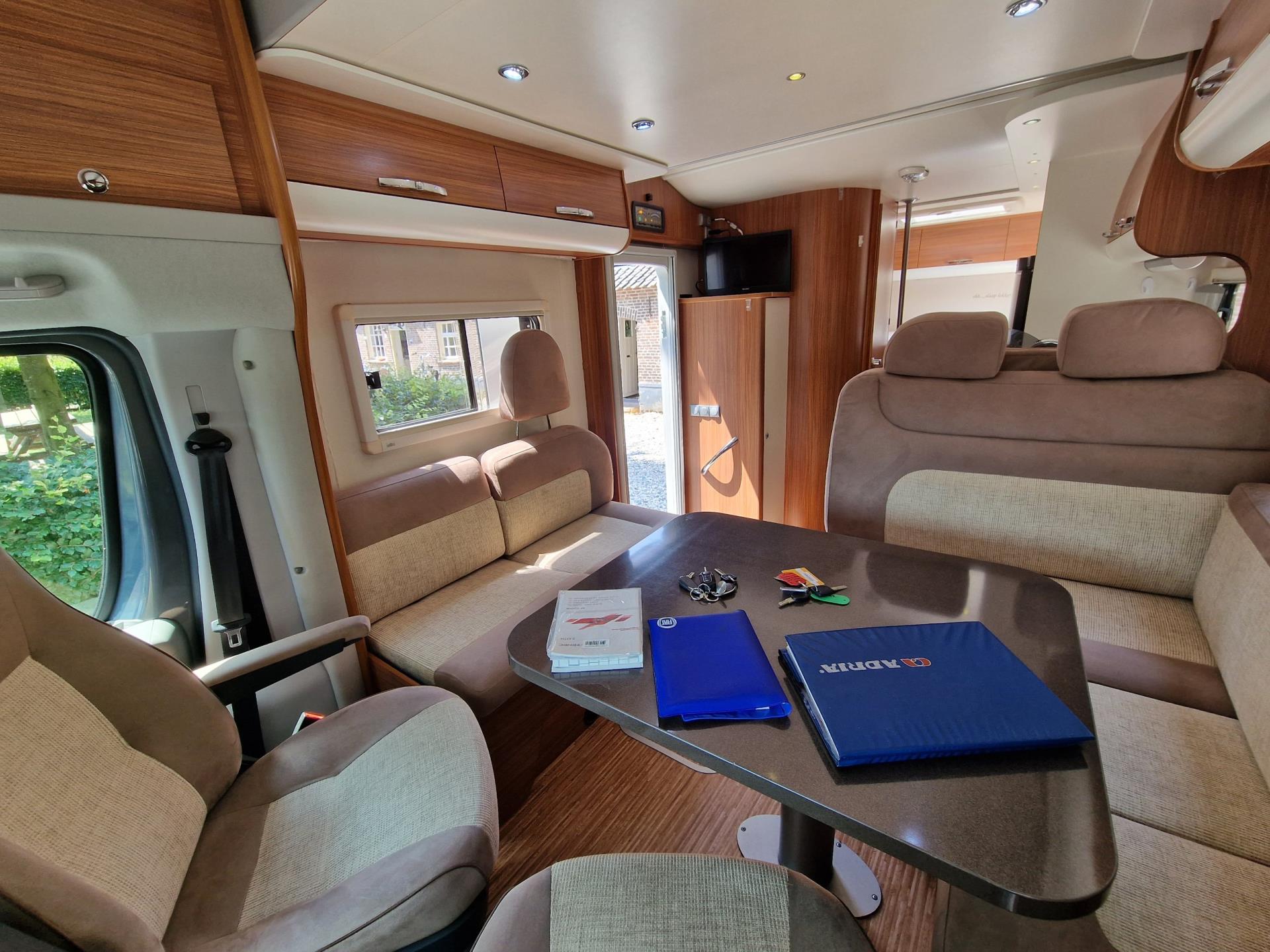 adria--image8.jpg