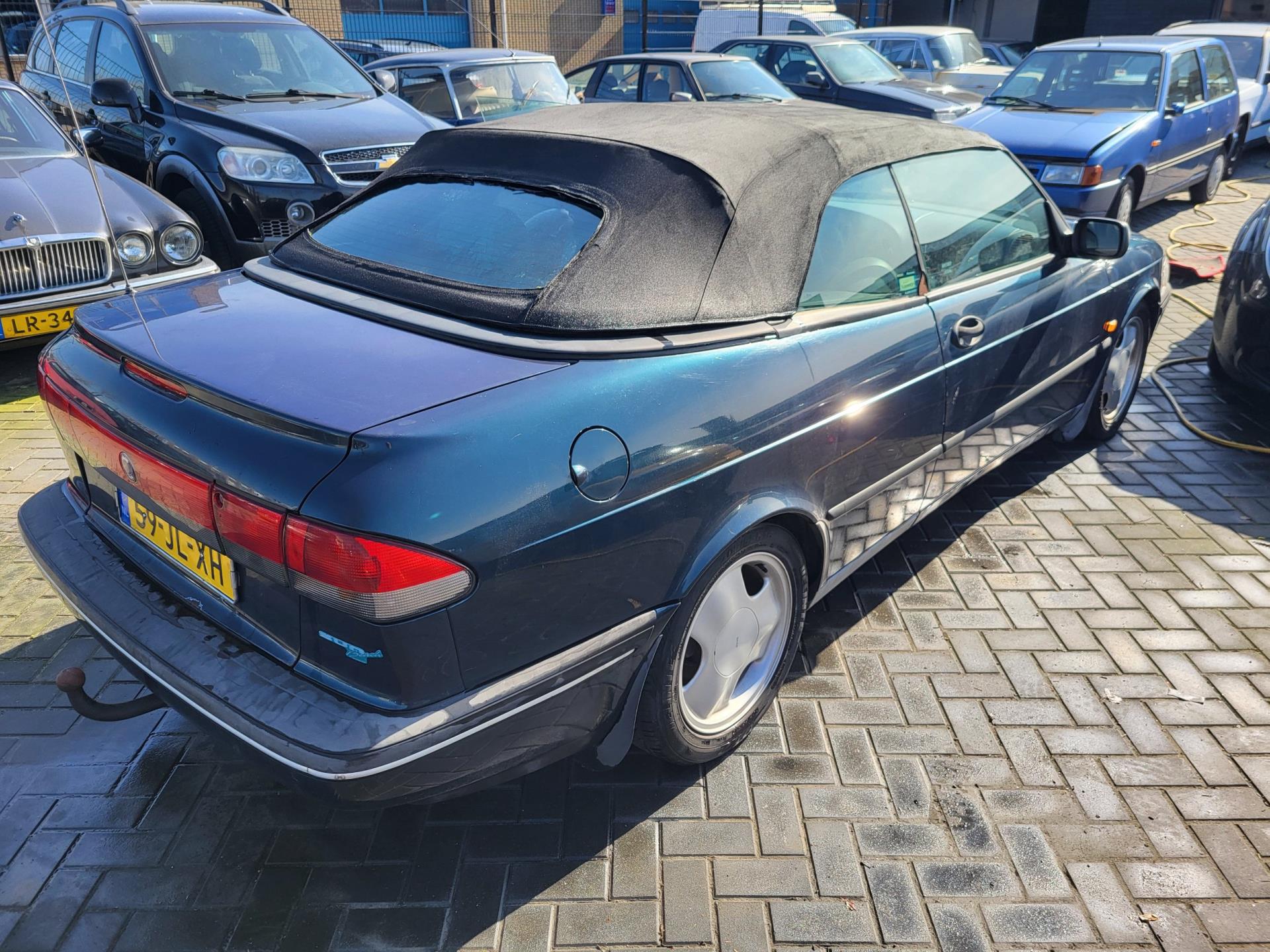 saab-900-image8.jpg