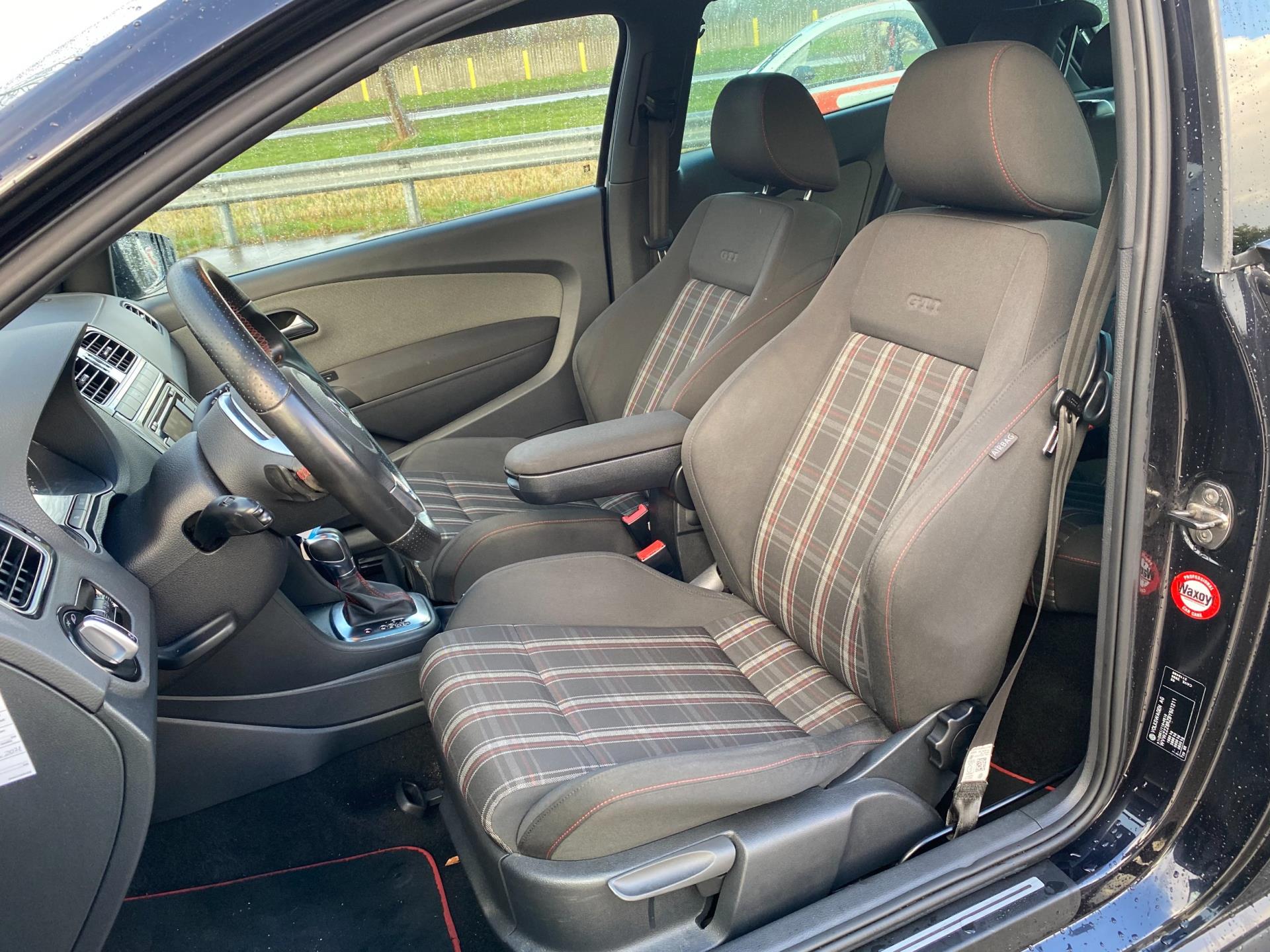 volkswagen-polo-image4.jpg