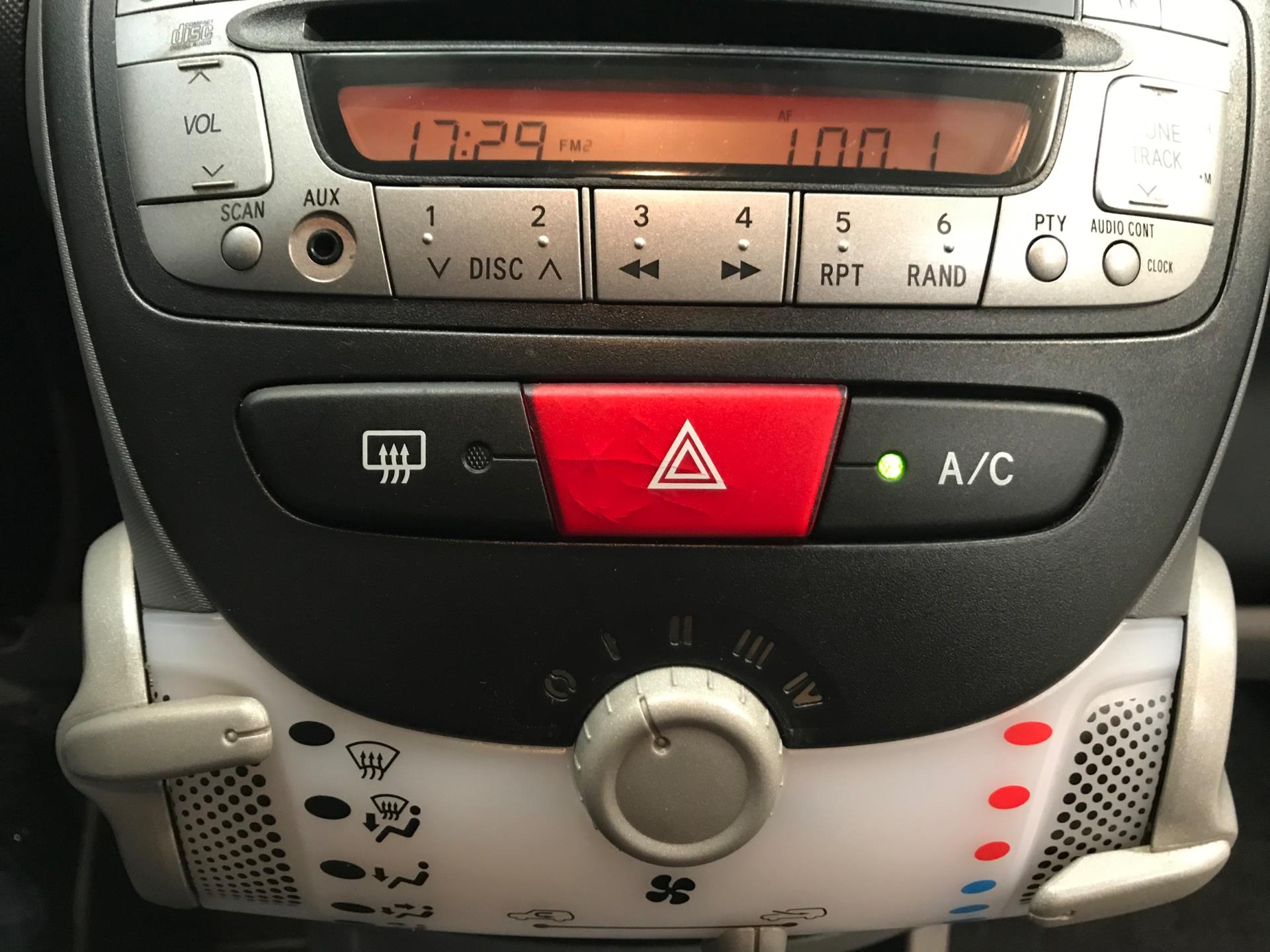 citroen-c1-image6.jpg